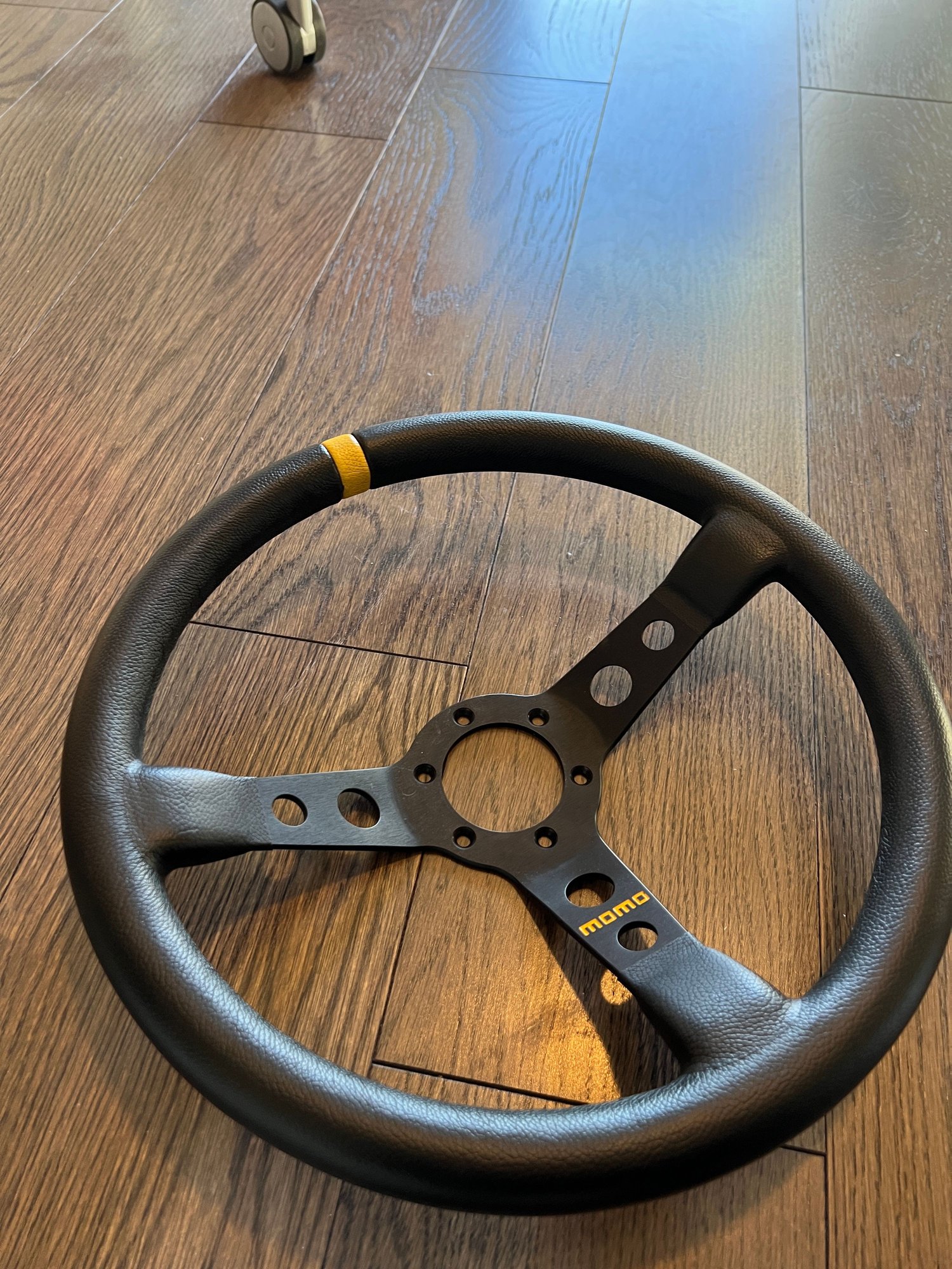 Steering/Suspension - Momo Mod 7 Steering Wheel - Used - 0  All Models - Las Vegas, NV 89101, United States