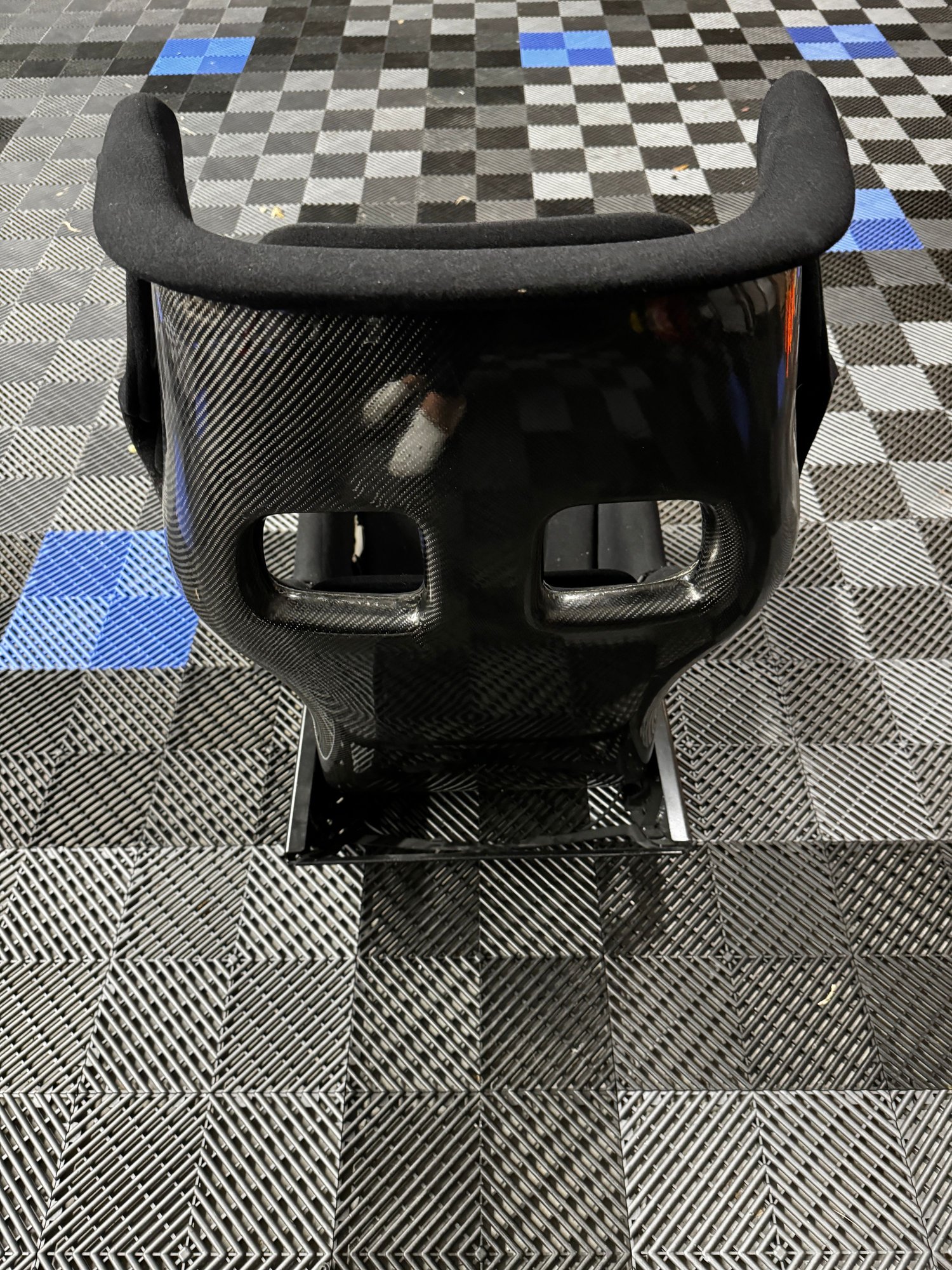 Interior/Upholstery - Porsche Motorsports Recaro P1300 Seat/Slider, 2028 - Used - 0  All Models - Southern Mn, MN 55111, United States