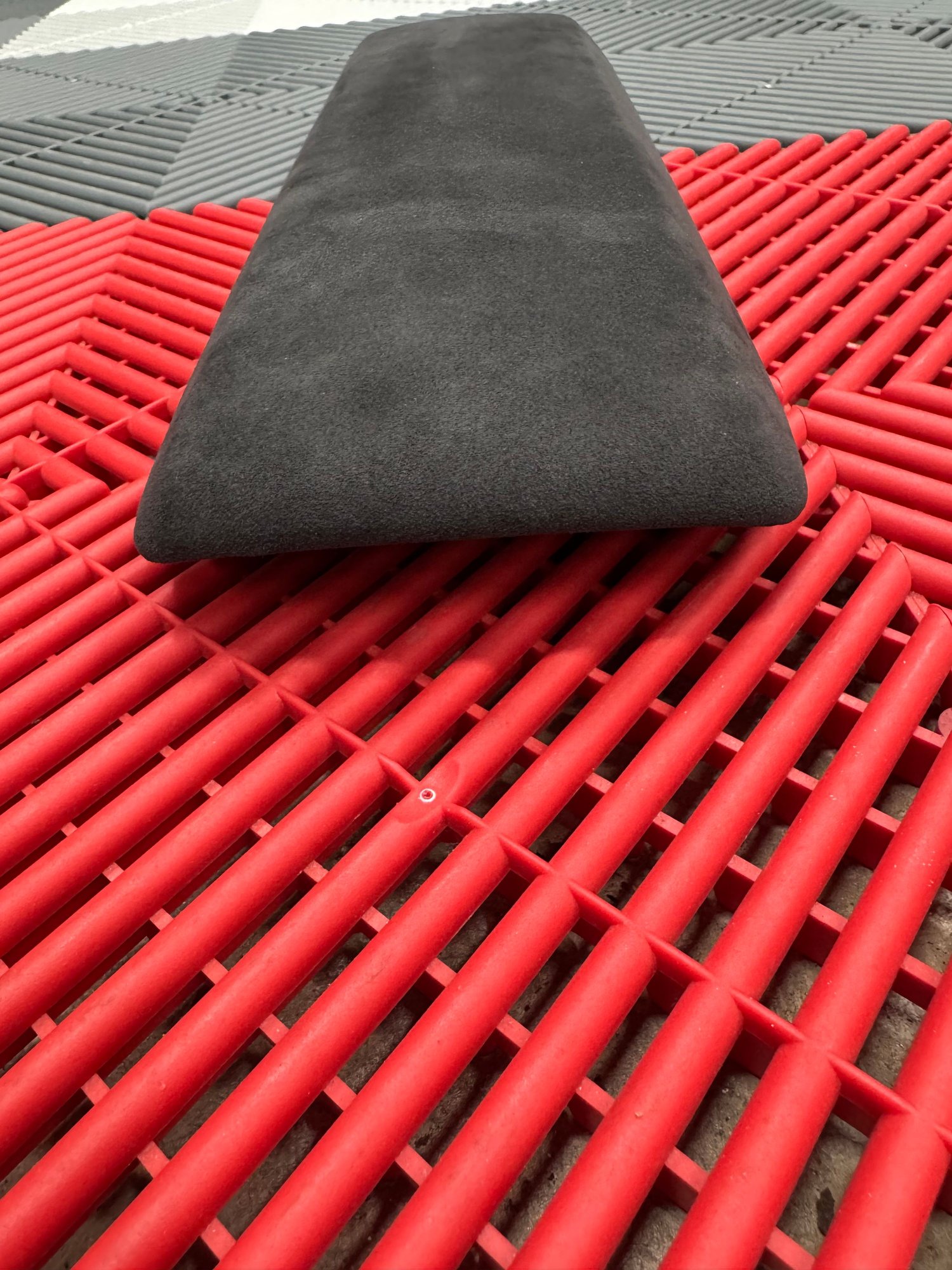 Interior/Upholstery - Console Lid in Alcantara for 991.1 and 981 models - Used - 0  All Models - Gainesville, FL 32608, United States