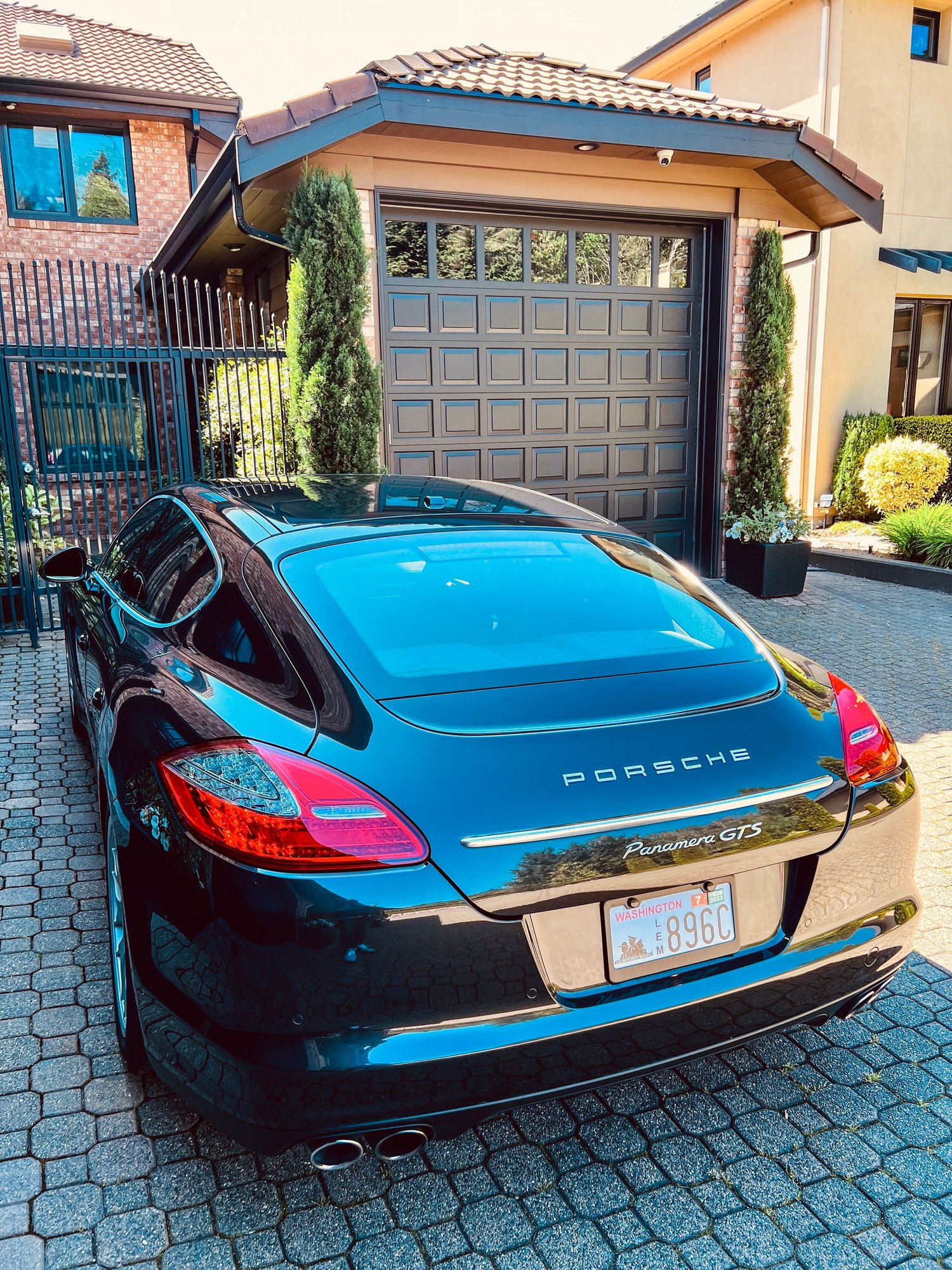 2010 Porsche Panamera - 2010 Panamera S - Used - VIN WP0AB2A7XAL060664 - 64,500 Miles - 8 cyl - 2WD - Automatic - Sedan - Gray - Kirkland, WA 98033, United States