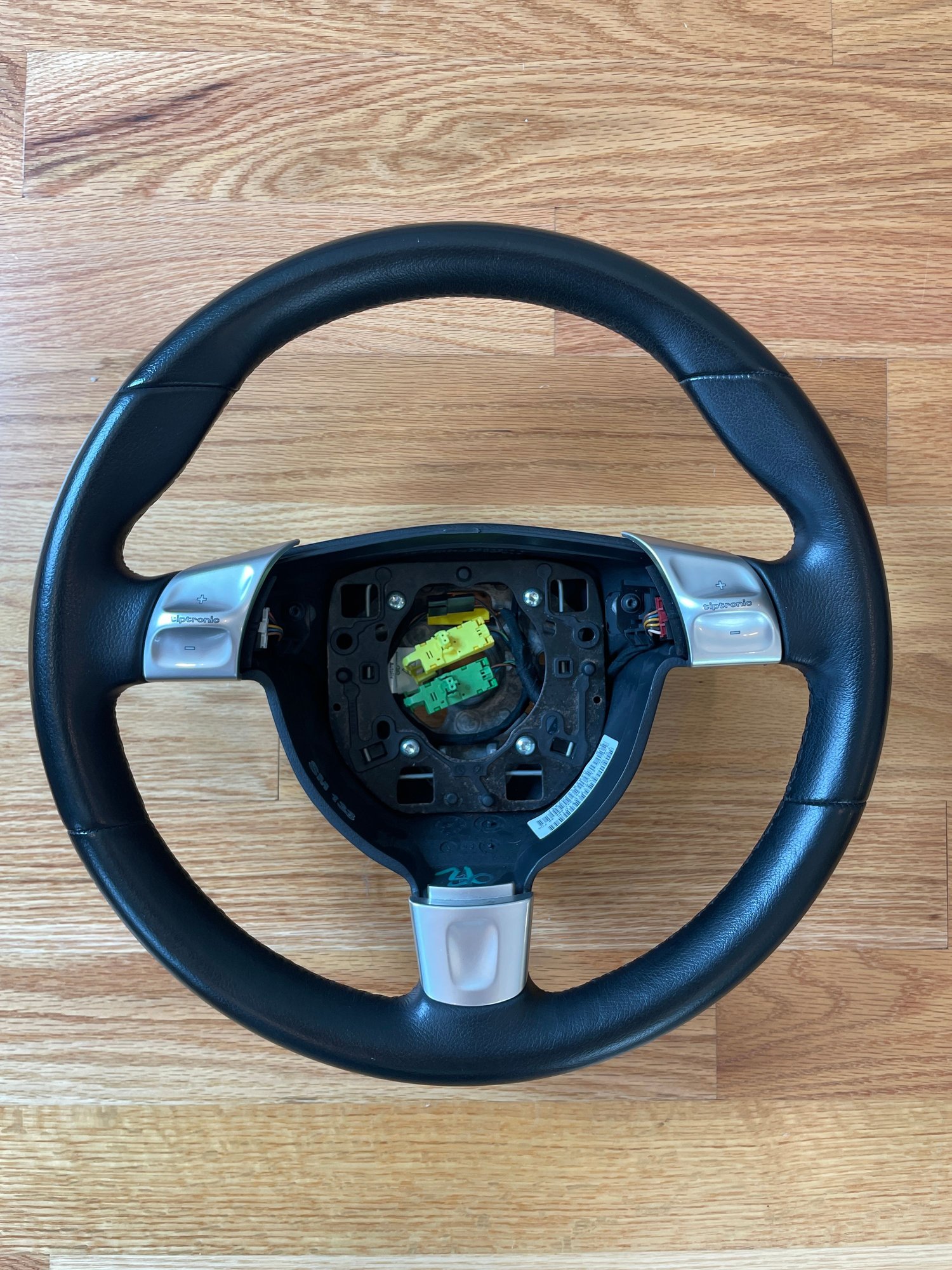 Interior/Upholstery - 997 / 987 OEM Sport Steering Wheel & Airbag - Tiptronic - Used - -1 to 2026  All Models - Boston, MA 02127, United States