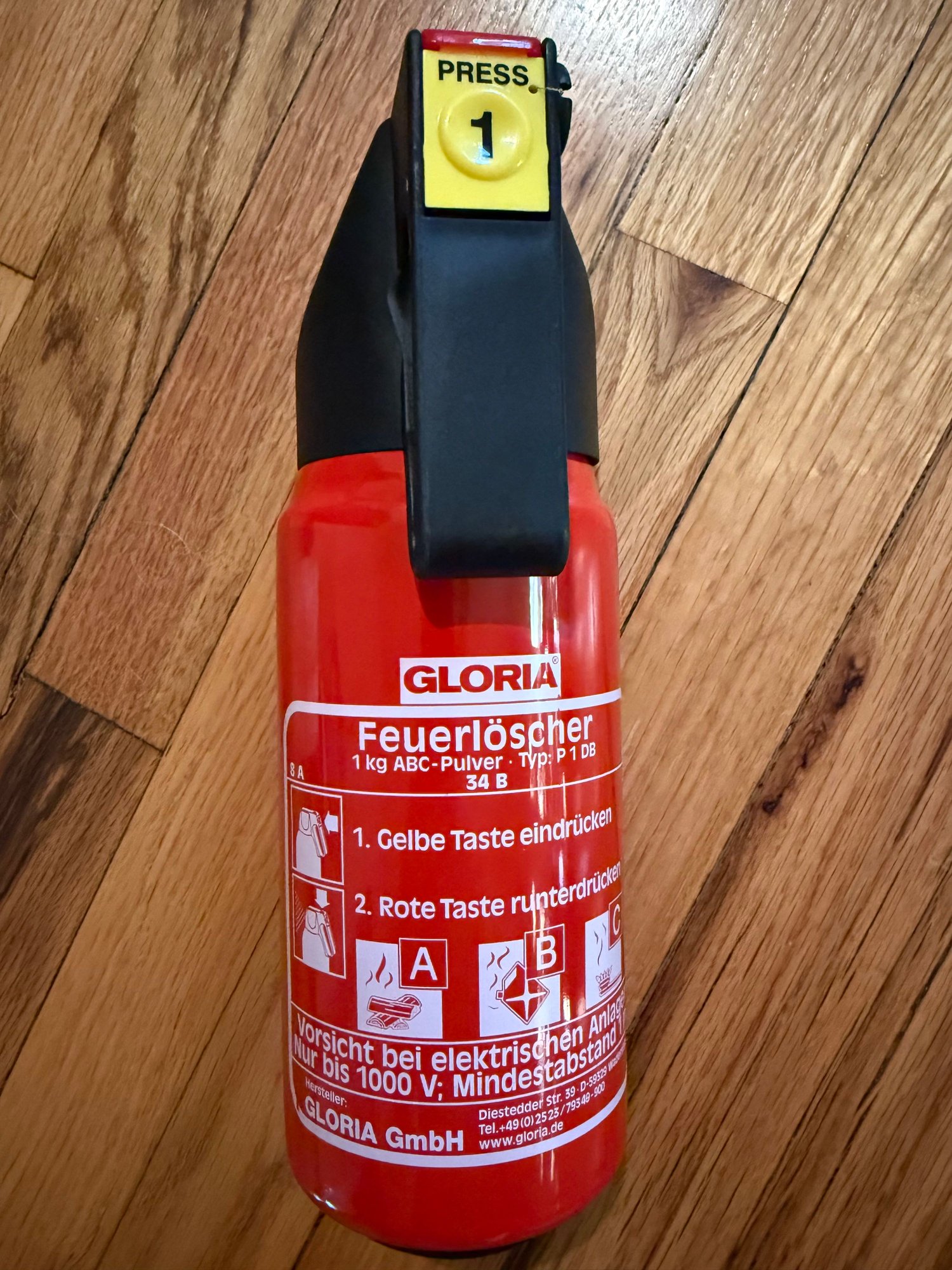 Accessories - Factory Fire Extinguisher - New - -1 to 2026  All Models - Mountain View, CA 94080, United States