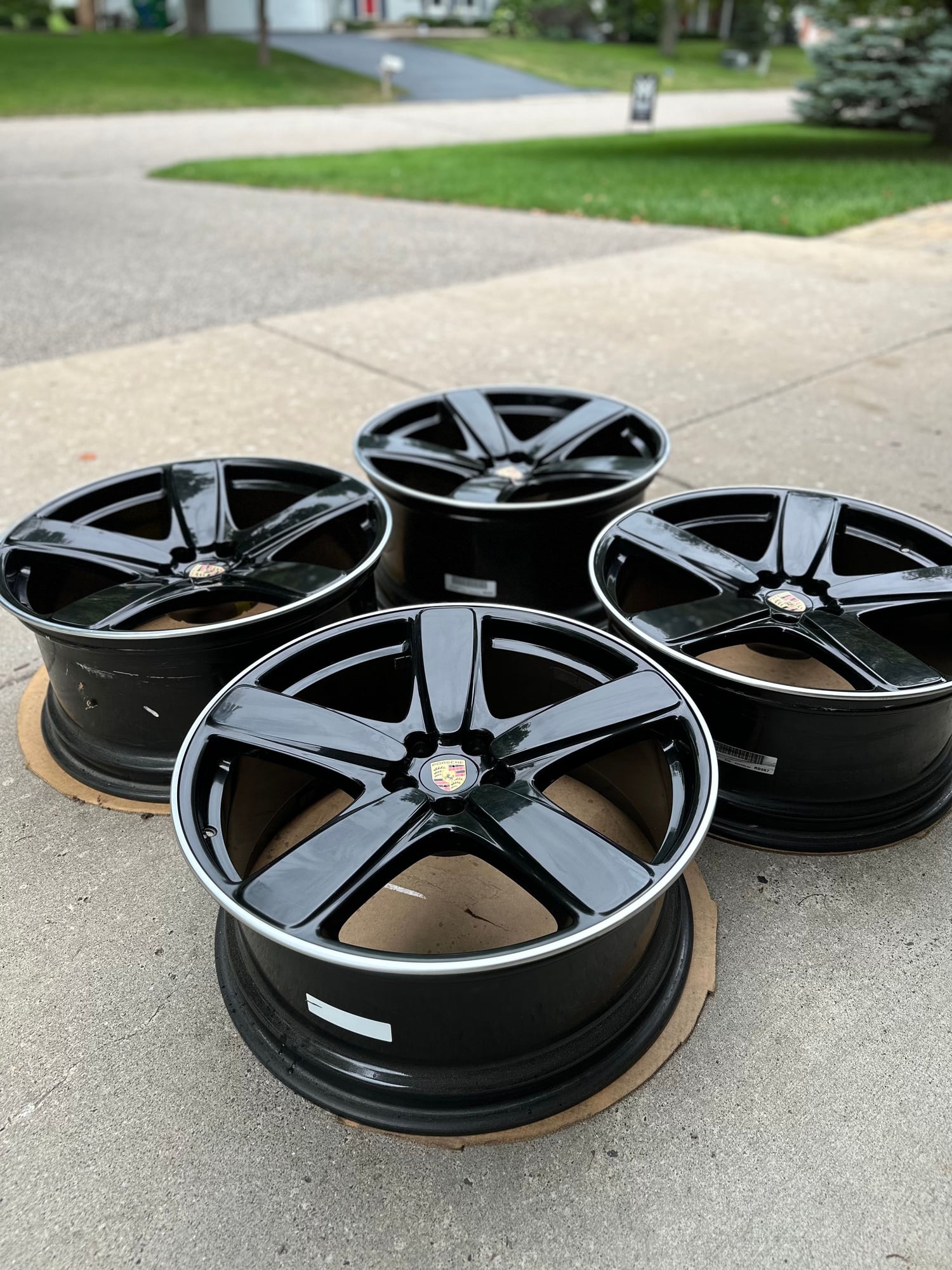 2020 Porsche Cayenne - OEM 21" Porsche Macan Sport Classic Wheels - Excellent - 95B- Black/Polished - Wheels and Tires/Axles - $3,500 - Plymouth, MN 55447, United States