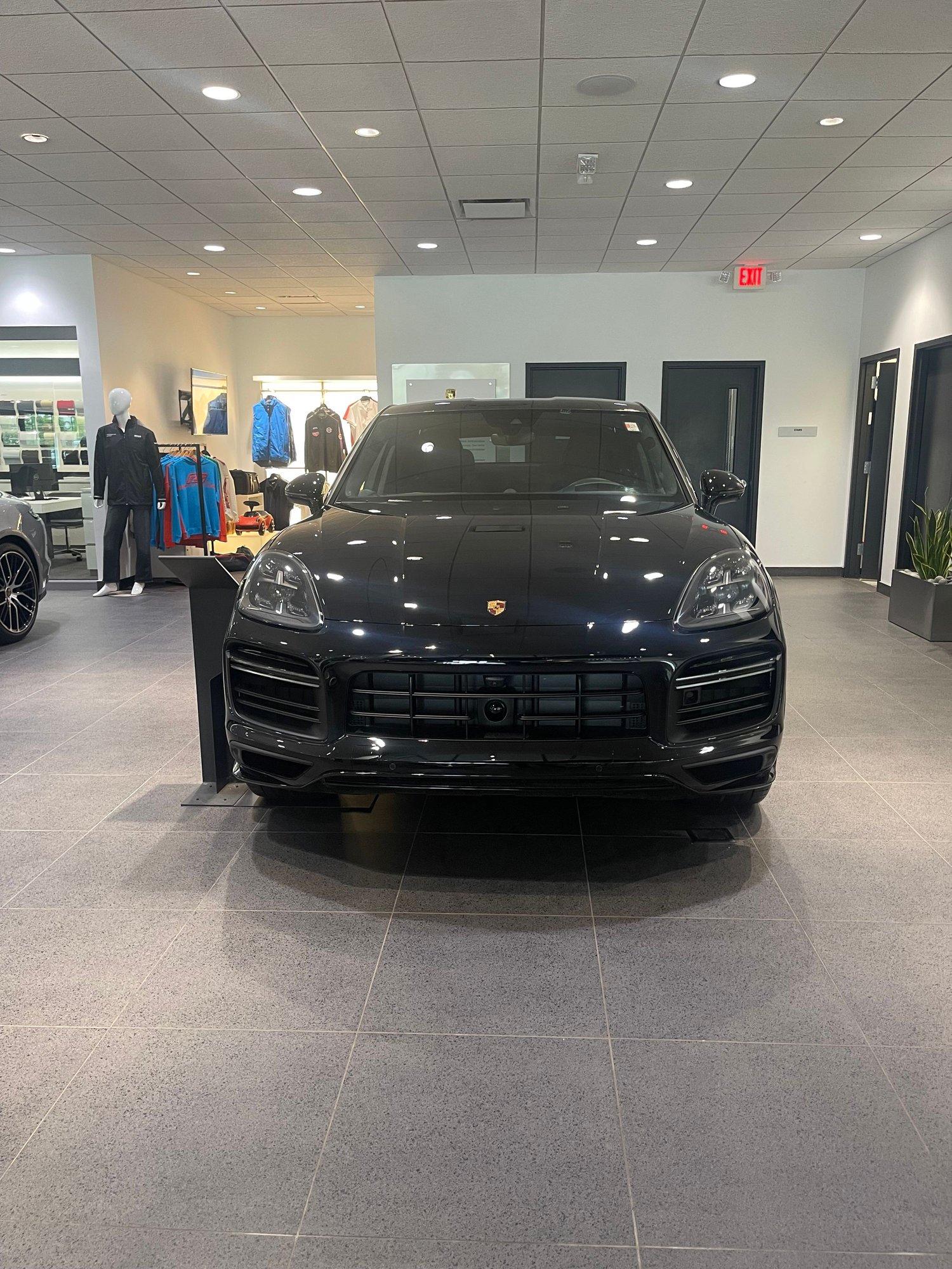2022 Porsche Cayenne - 2022 Porsche Cayenne Turbo Coupe with Lightweight Package - New - VIN WP1BF2AY8NDA58301 - 25 Miles - 8 cyl - AWD - Automatic - SUV - Black - Lawrenceville, NJ 08648, United States