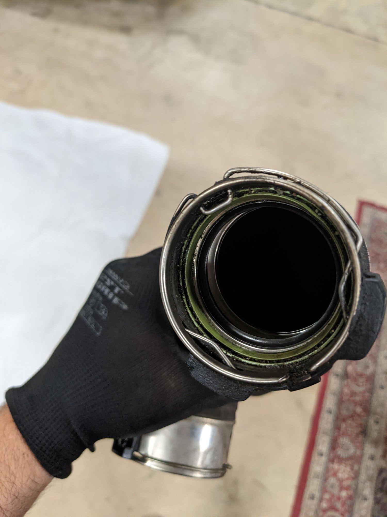 Oil and dirt in the turbo > intercooler hose Rennlist Porsche