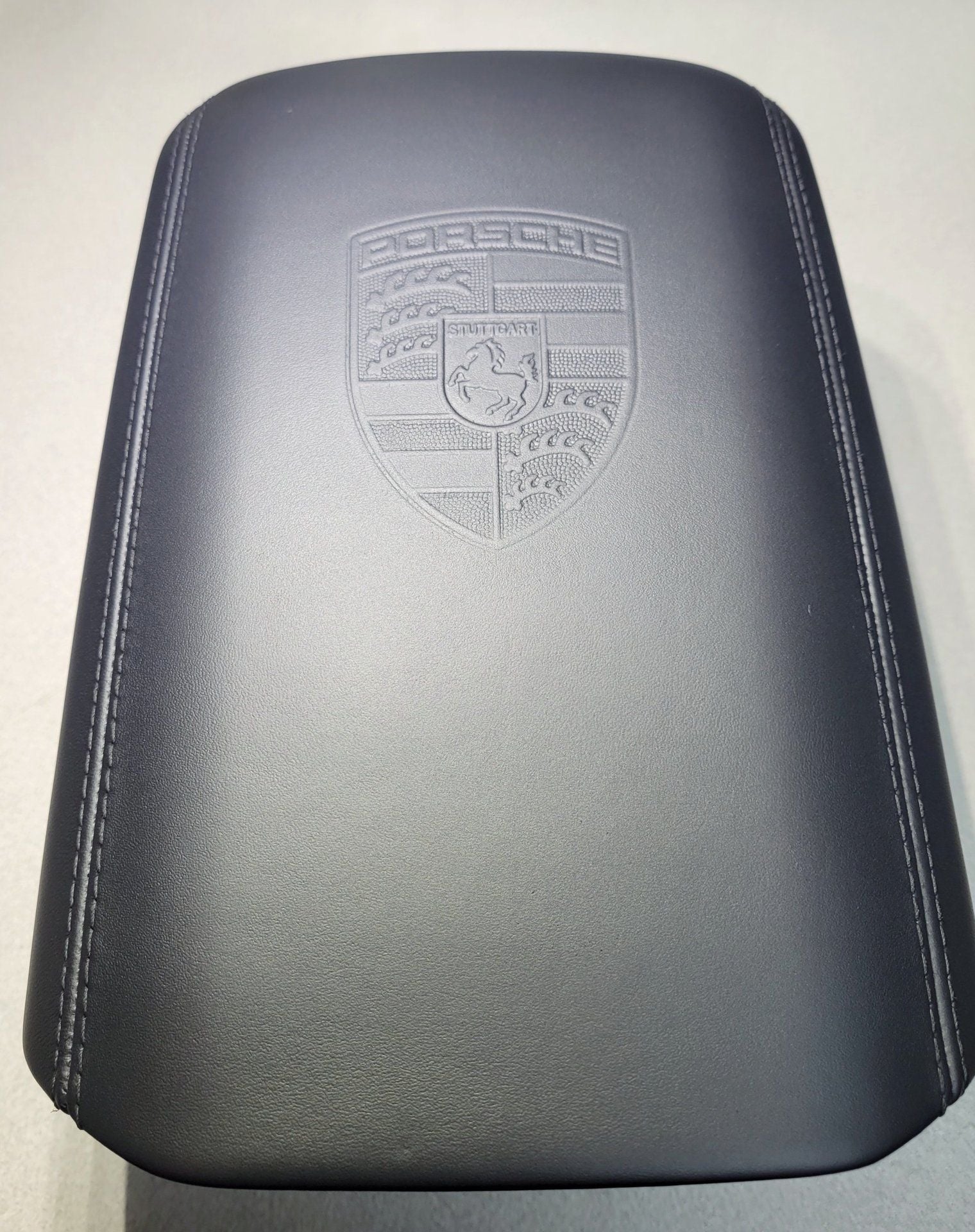 Porsche 911 Leather Dye — Seat Doctors