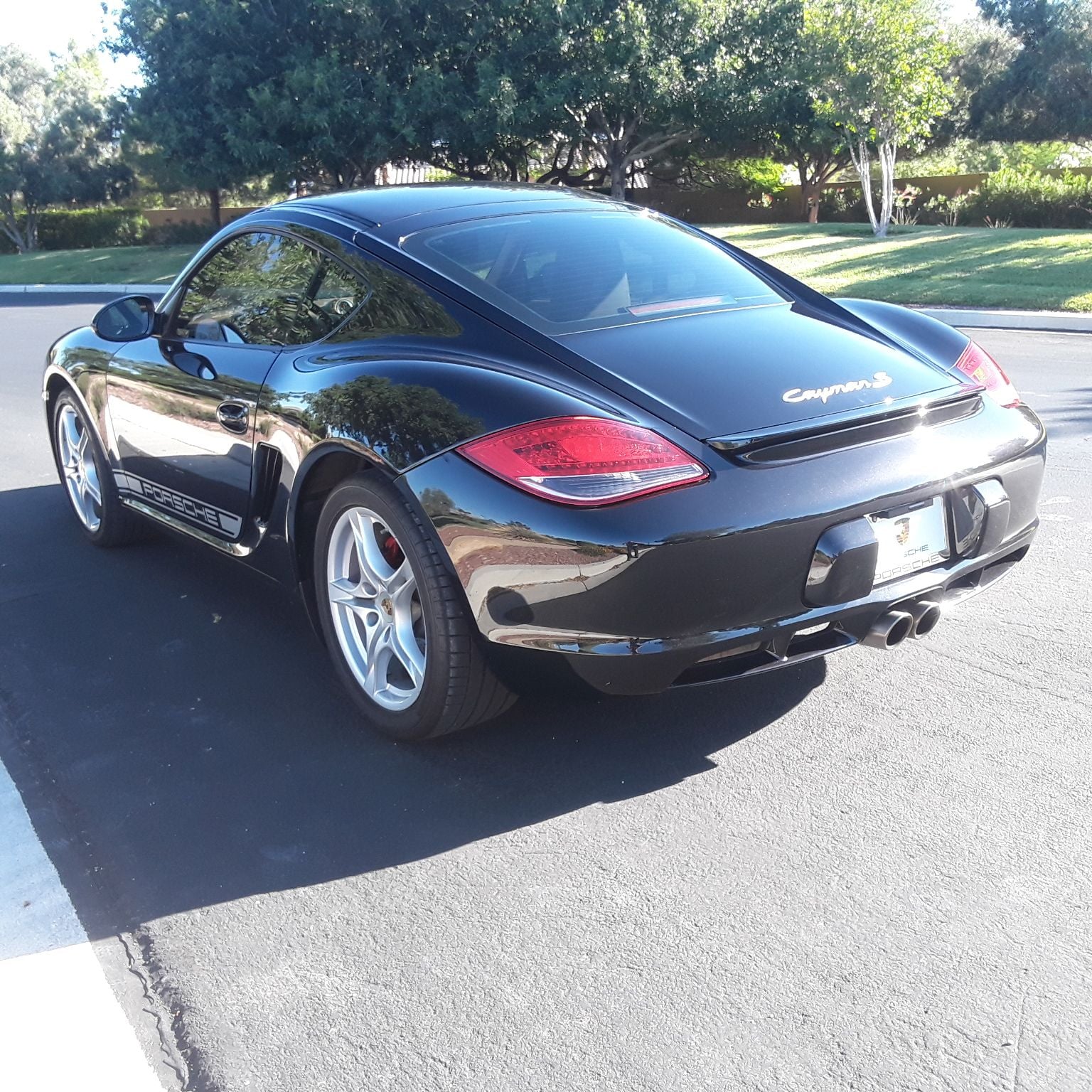 2009 Porsche Cayman - 2009 Porsche Cayman S with 6 spd Manual Trans - Used - VIN Chrono Sport - 37,452 Miles - 6 cyl - 2WD - Manual - Coupe - Black - Las Vegas, NV 89131, United States