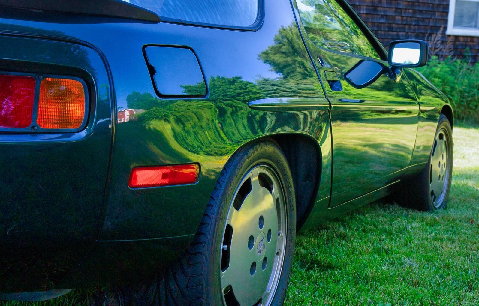 1983 Porsche 928 - 1983 Porsche 928S 5-speed manual, Moss Green Metallic, Black full leather interior - Used - VIN WP0JB0924DS860125 - 32,855 Miles - 8 cyl - 2WD - Manual - Coupe - Other - Dartmouth, MA 02747, United States