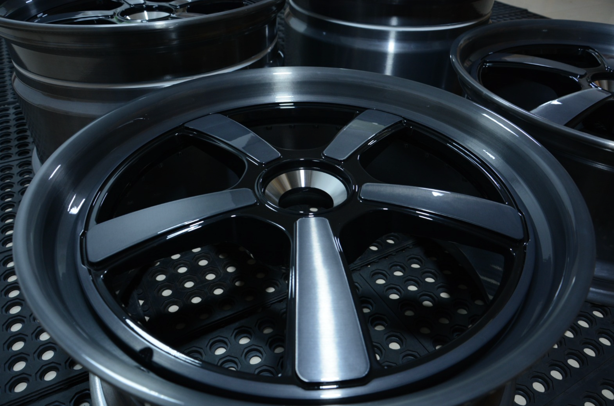Wheels and Tires/Axles -  - New - All Years  All Models - Calabasas, CA 91302, United States