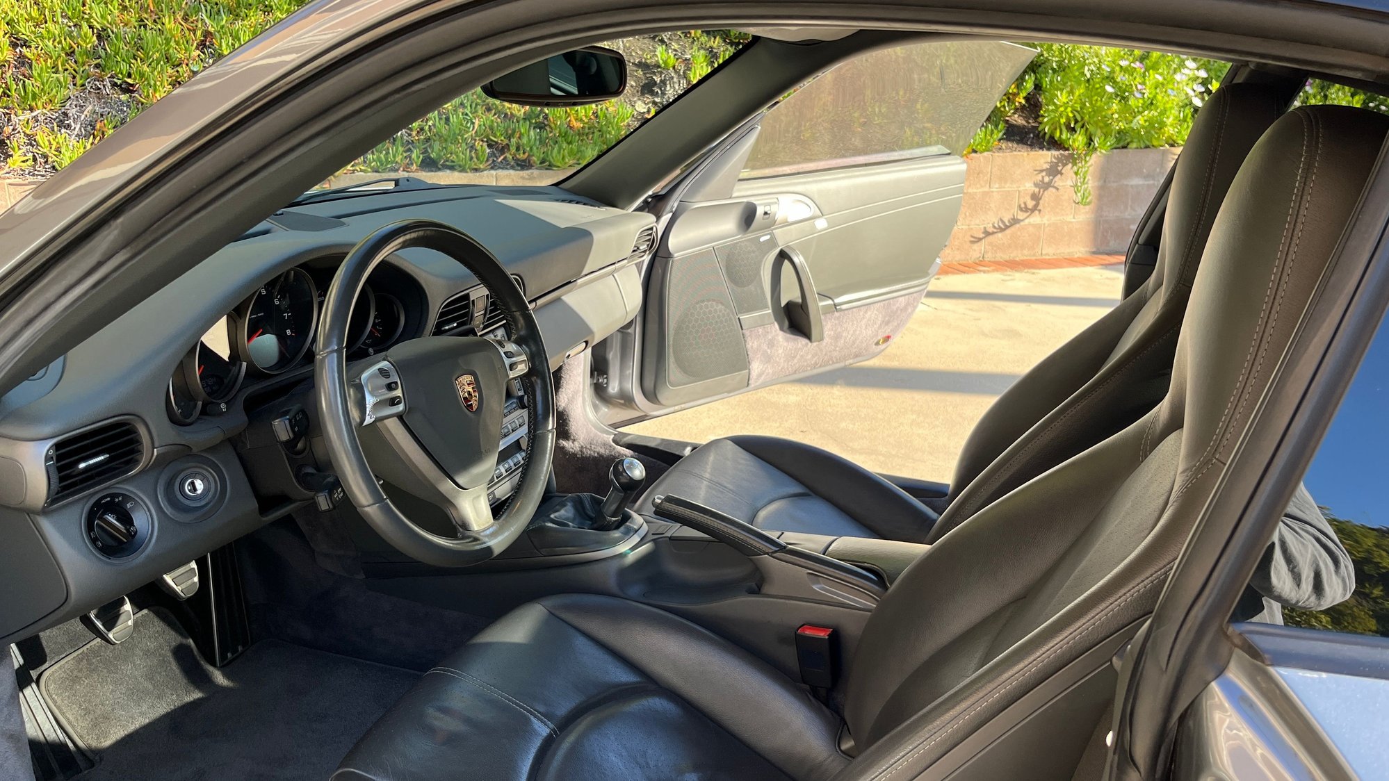 2006 Porsche 911 - 2006 Porsche 911 Carrera C2 (997.1) 6-spd Manual, Great Condition, SoCal Location - Used - VIN WP0AA29926S715888 - 120,000 Miles - 6 cyl - 2WD - Manual - Coupe - Gray - Rolling Hills Estates, CA 90274, United States