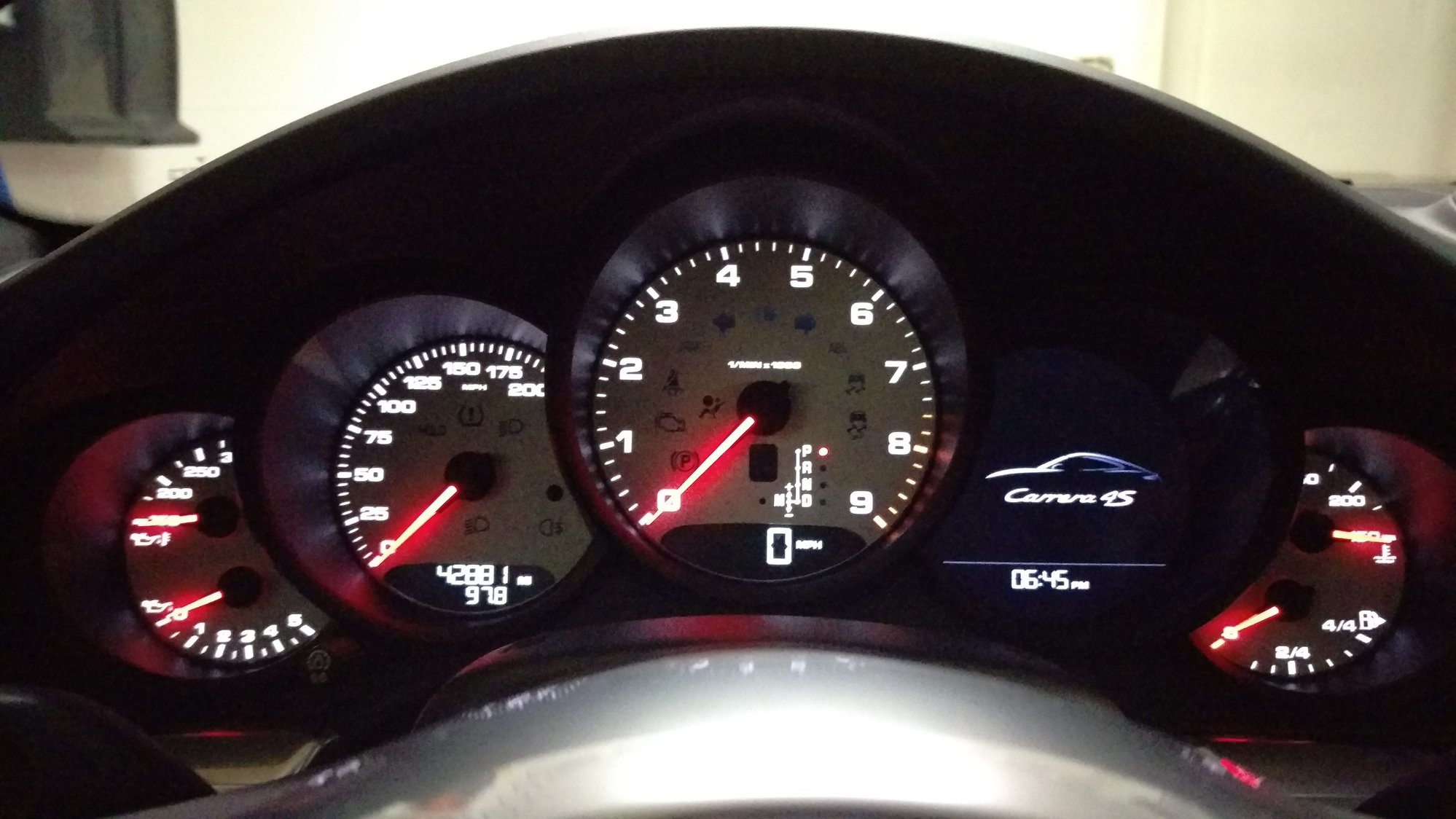 Pics of white dials, anyone? Rennlist Porsche Discussion Forums