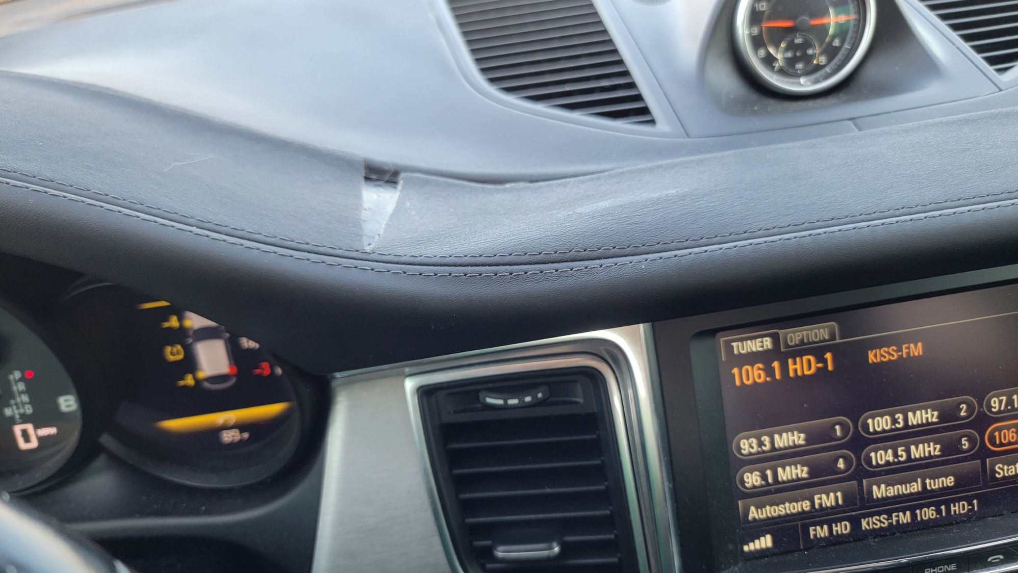 2015 Porsche Macan - 2015 Porsche Macan Turbo - Used - VIN wp1af2a51flb99123 - 92,651 Miles - 6 cyl - AWD - Automatic - SUV - Black - The Colony, TX 75056, United States