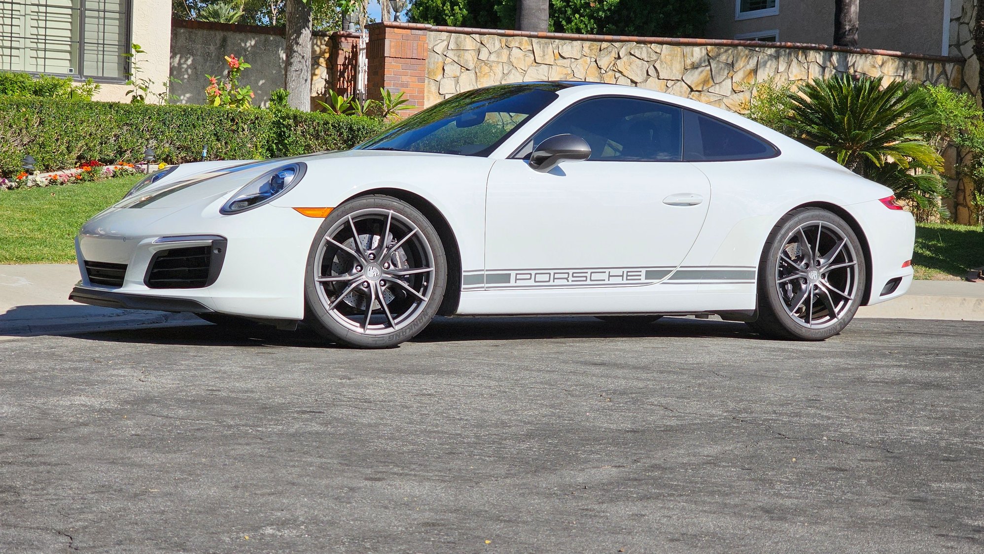 2019 Porsche 911 - 2019 Carrera T Low Miles PERECT condition, never tracked (wife's car) - Used - VIN WP0AA2A98KS103927 - 10,350 Miles - 6 cyl - 2WD - Automatic - Coupe - White - Rowland Heights, CA 91748, United States