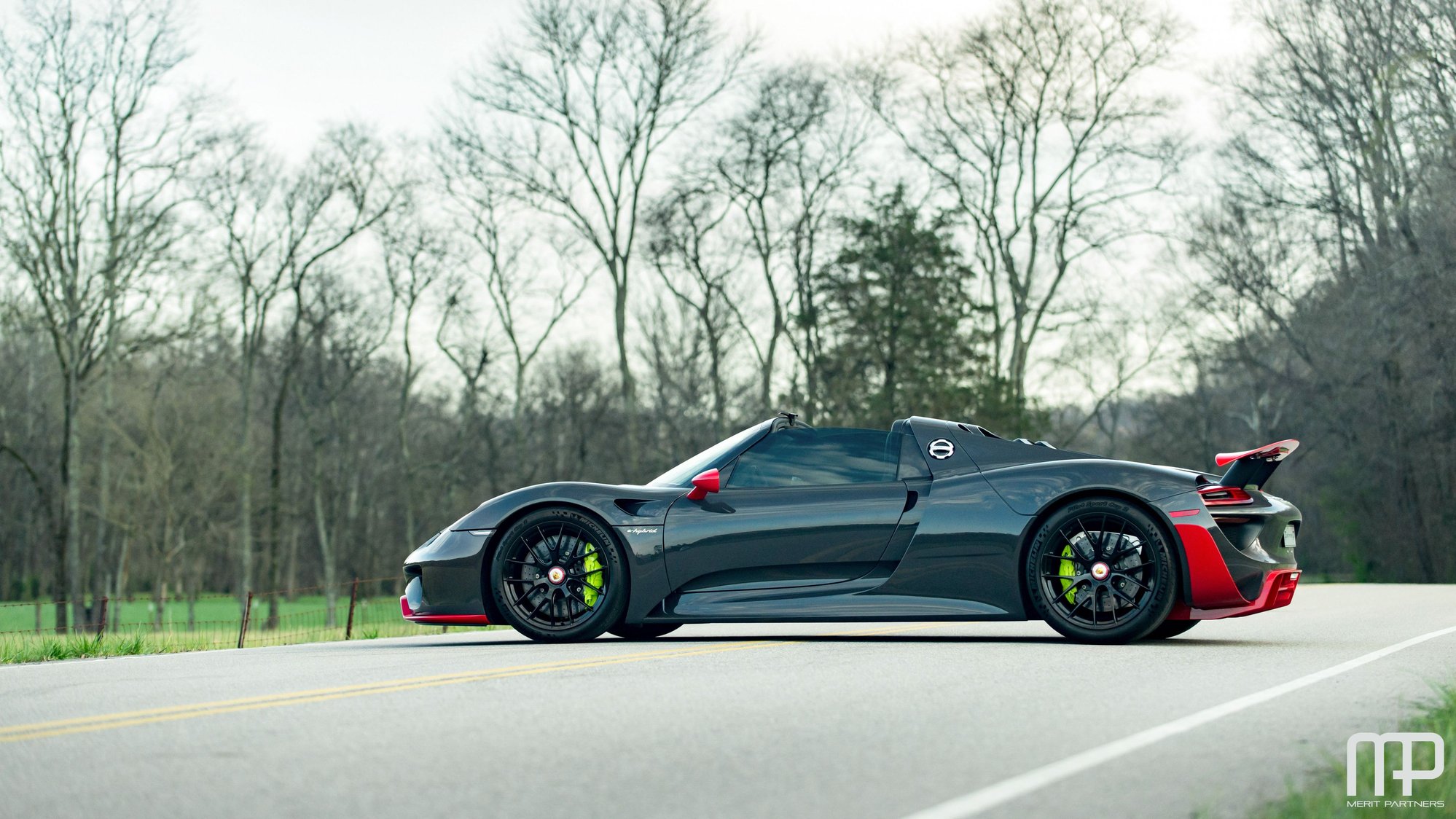 2015 Porsche 918 Spyder - 2015 Porsche 918 Spyder Weissach Paint to Sample Grey / Black - Used - VIN WP0CA2A18FS800829 - 4,873 Miles - Atlanta, GA 30360, United States