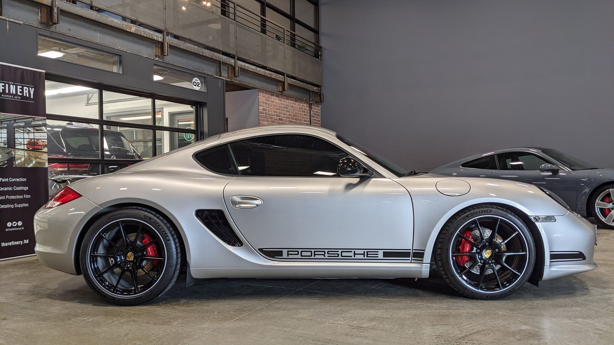 2012 Porsche Cayman -  - Used - VIN WP0AB2A81CS793543 - 18,650 Miles - 6 cyl - 2WD - Manual - Coupe - Silver - Buffalo, NY 14222, United States