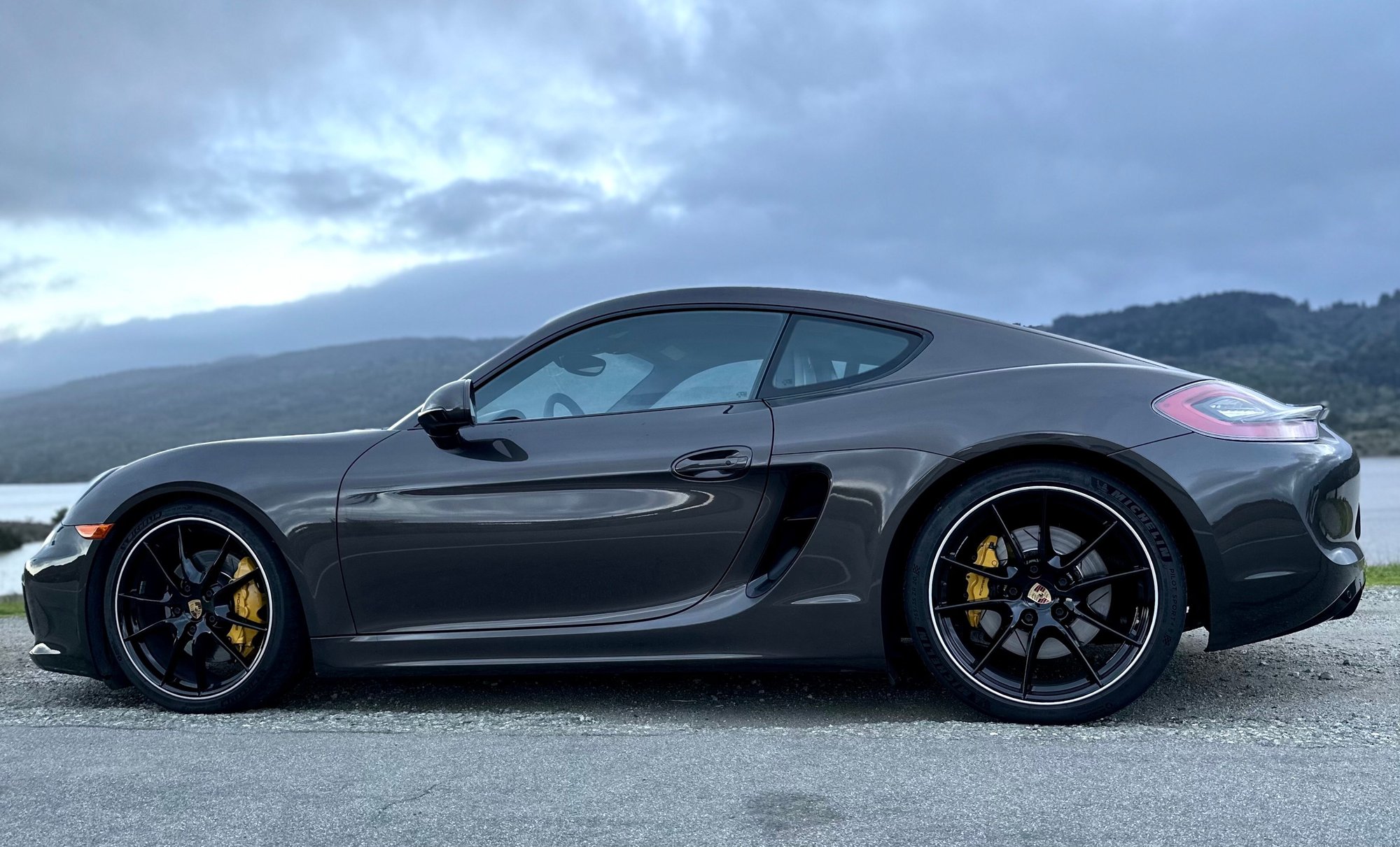 2015 Porsche Cayman - 2015 PORSCHE CAYMAN GTS - Used - VIN WP0AB2A8XFK182057 - 38,800 Miles - 6 cyl - 2WD - Automatic - Coupe - Brown - Redwood City, CA 94062, United States