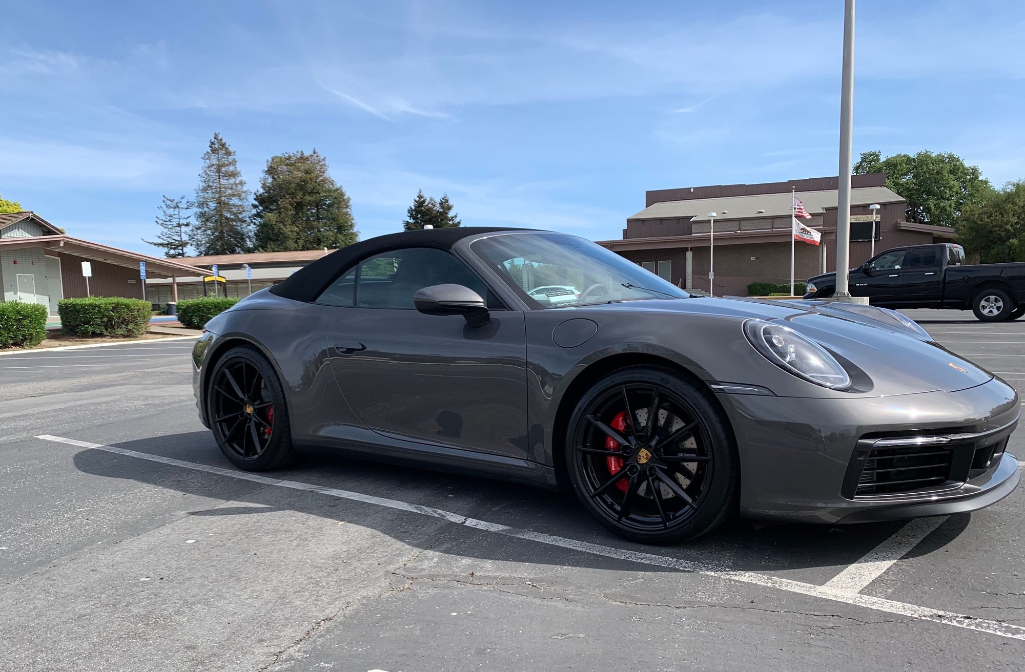 2020 Porsche 911 - 2020 Porsche 911 (992) Carrera S Convertible - Used - VIN WP0CB2A92LS263017 - 14,800 Miles - 6 cyl - 2WD - Automatic - Convertible - Gray - Mountain View, CA 94040, United States