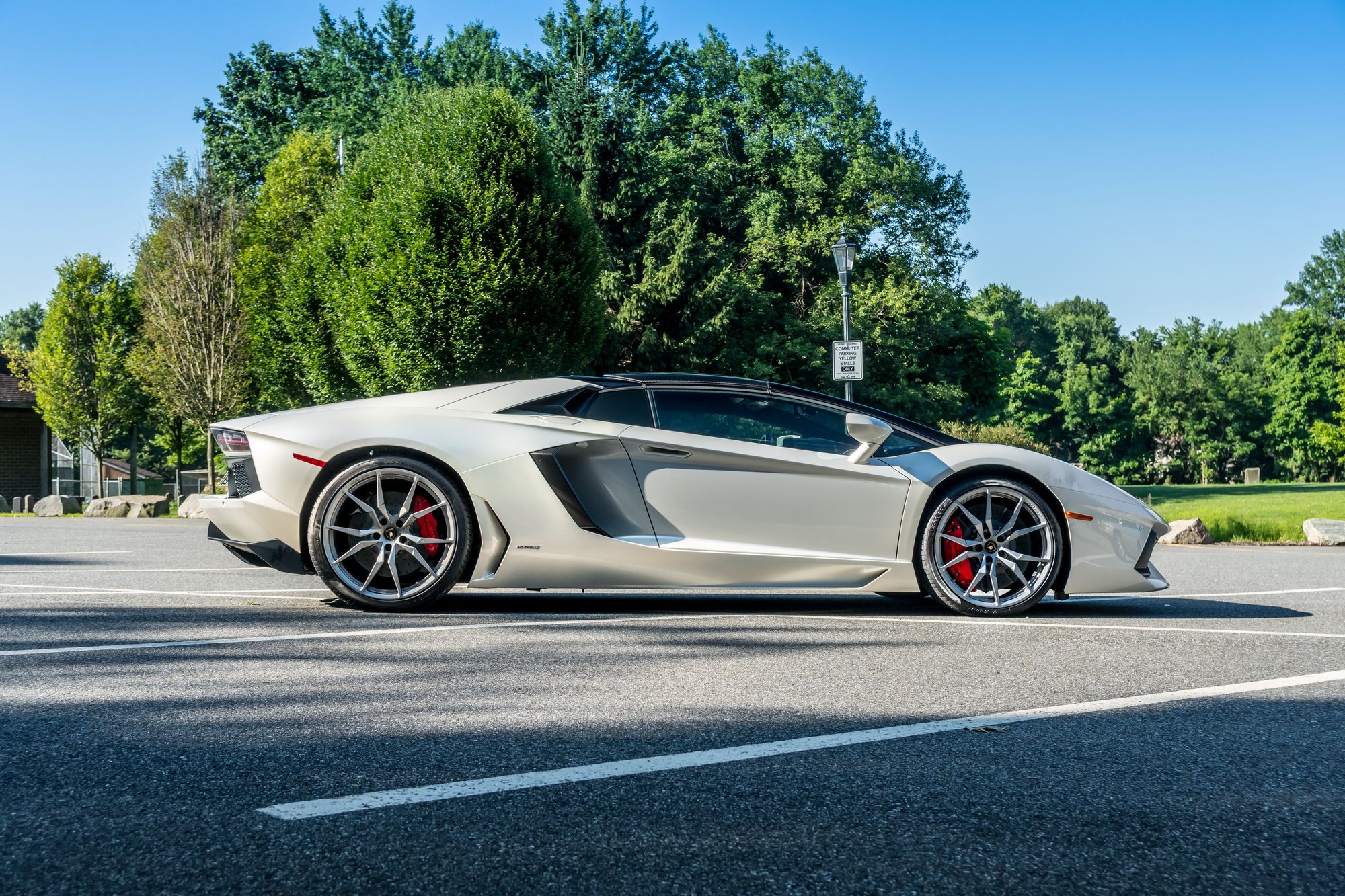 2015 Lamborghini Aventador - 2015 Lamborghini Aventador Roadster - Used - VIN ZHWUR1ZD2FLA03566 - 6,500 Miles - 12 cyl - AWD - Automatic - Coupe - White - Wyckoff, NJ 07481, United States