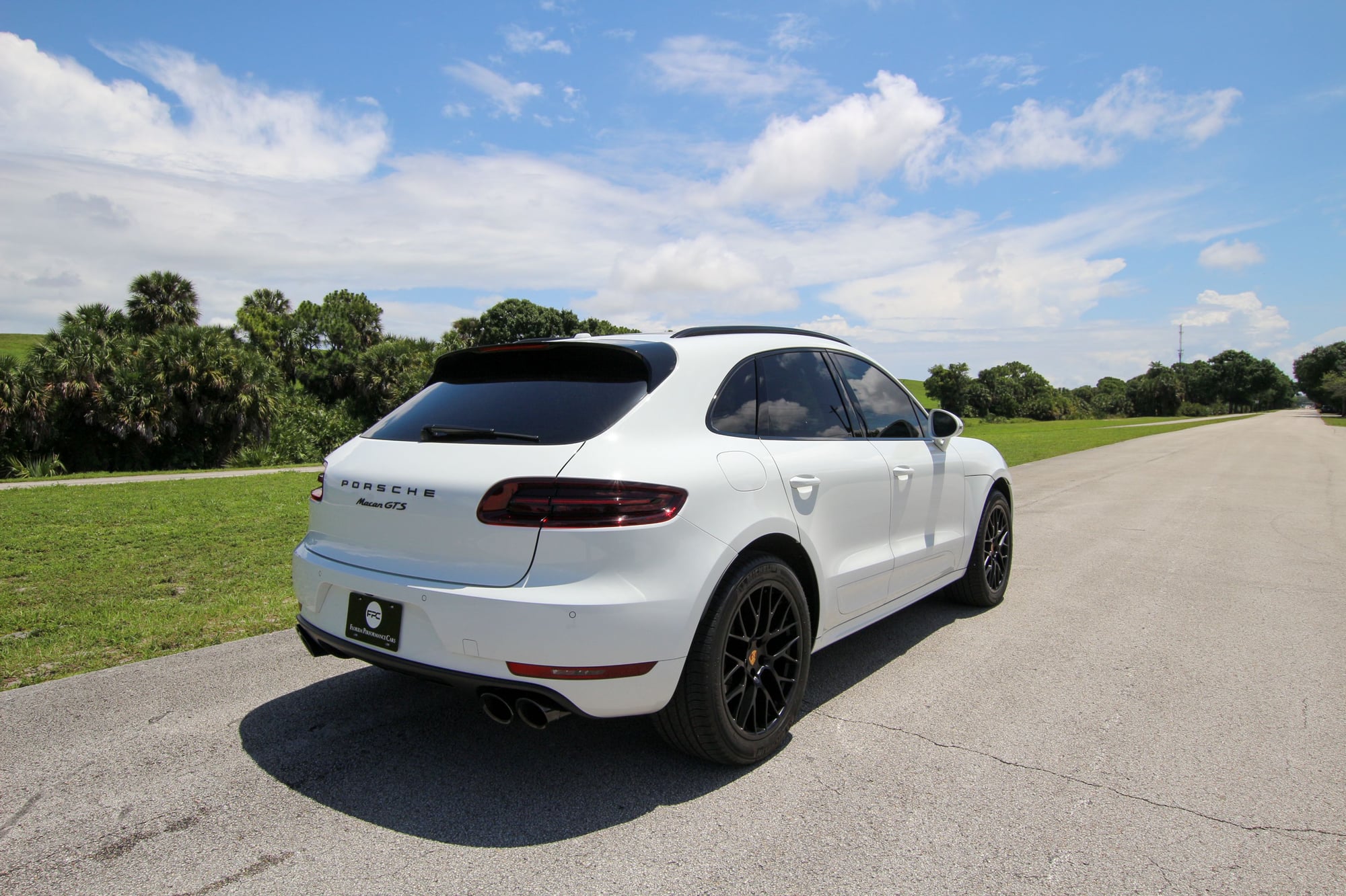 2017 Porsche Macan - 2017 Porshce Macan GTS w/ 7,406 miles - Used - VIN WP1AG2A53HLB52756 - 7,406 Miles - 6 cyl - AWD - Automatic - SUV - White - Riviera Beach, FL 33407, United States