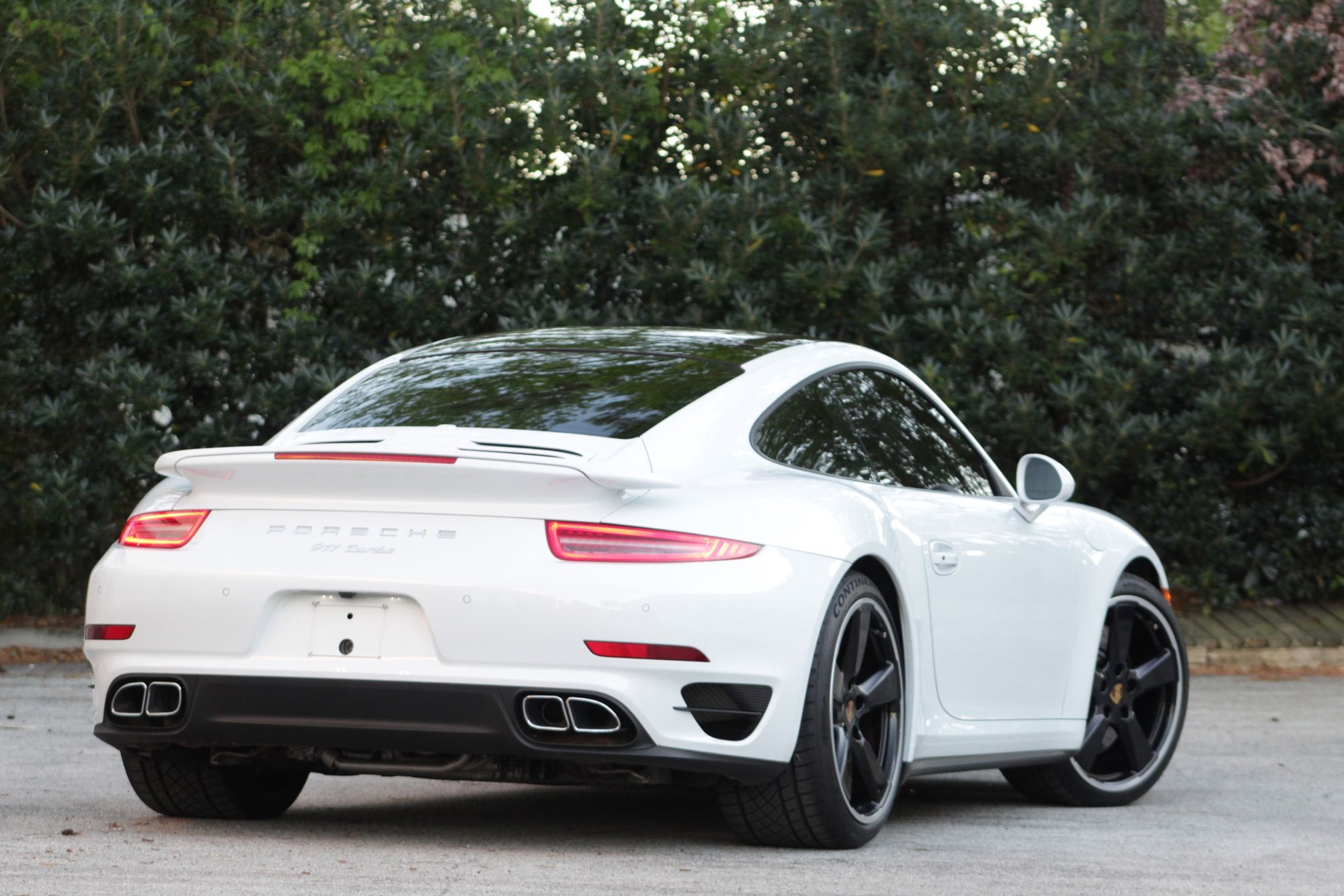 2015 Porsche 911 - '15 Porsche 911 Turbo 17K miles - Used - VIN WP0AD2A91FS166753 - 17,770 Miles - 6 cyl - AWD - Automatic - Coupe - White - Jacksonville, FL 32246, United States