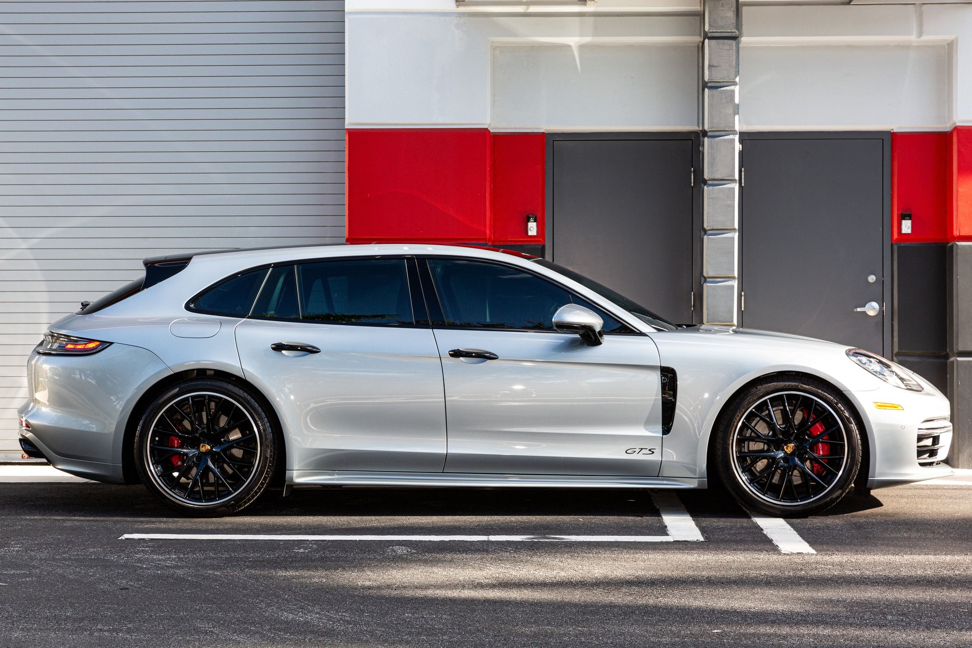 2022 Porsche Panamera - 2022 Porsche Panamera GTS Sport Turismo - Used - VIN WP0CG2A70NL17XXXX - 17,750 Miles - 8 cyl - AWD - Automatic - Wagon - Silver - West Palm Beach, FL 33407, United States