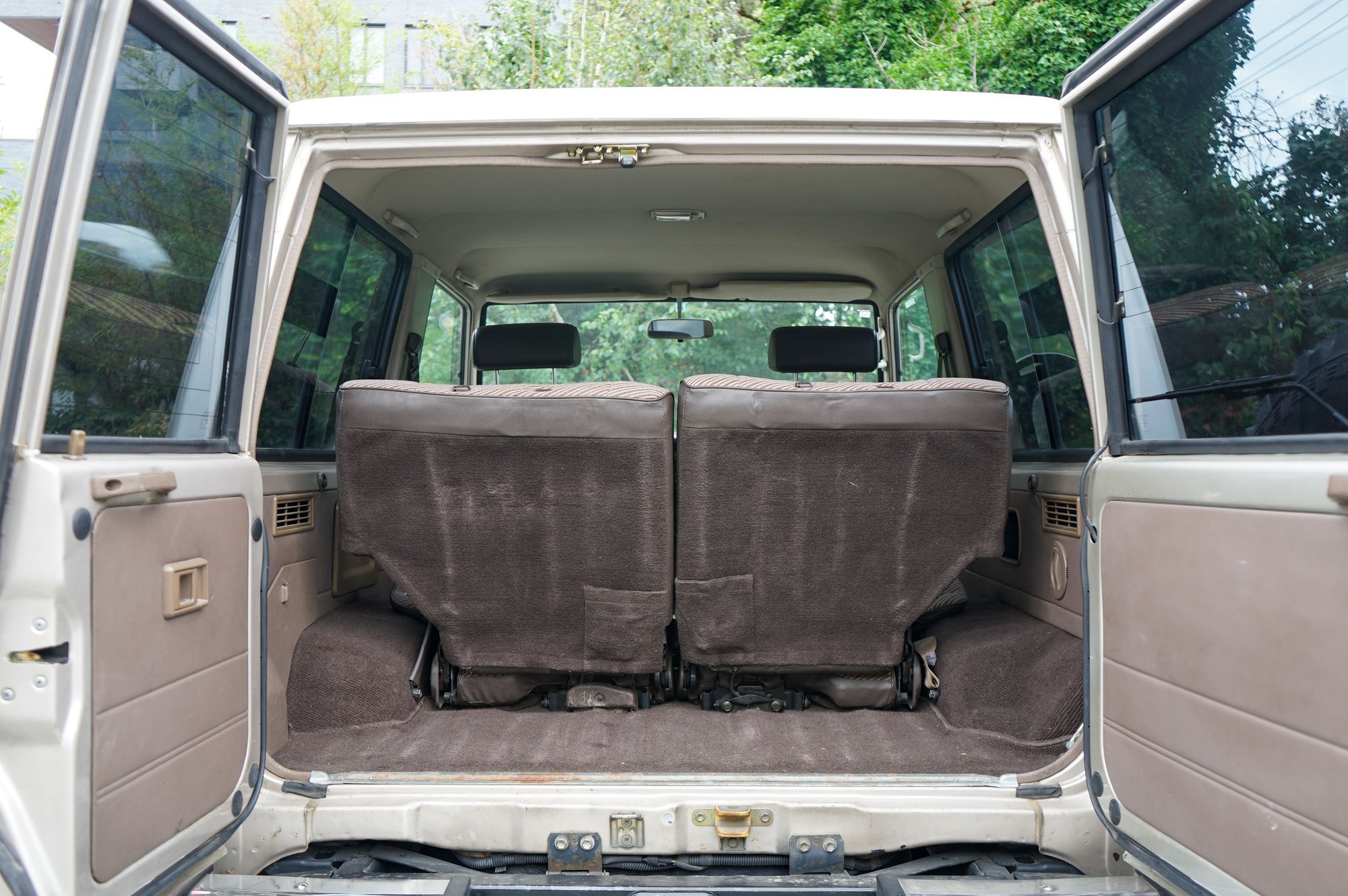 1990 Toyota Land Cruiser - 1990 Toyota Land Cruiser Prado - 5-Speed Manual Turbo Diesel - Used - VIN 00000000000000000 - 70,000 Miles - 4 cyl - 4WD - Manual - Truck - Vancouver, BC V5Z4N6, Canada