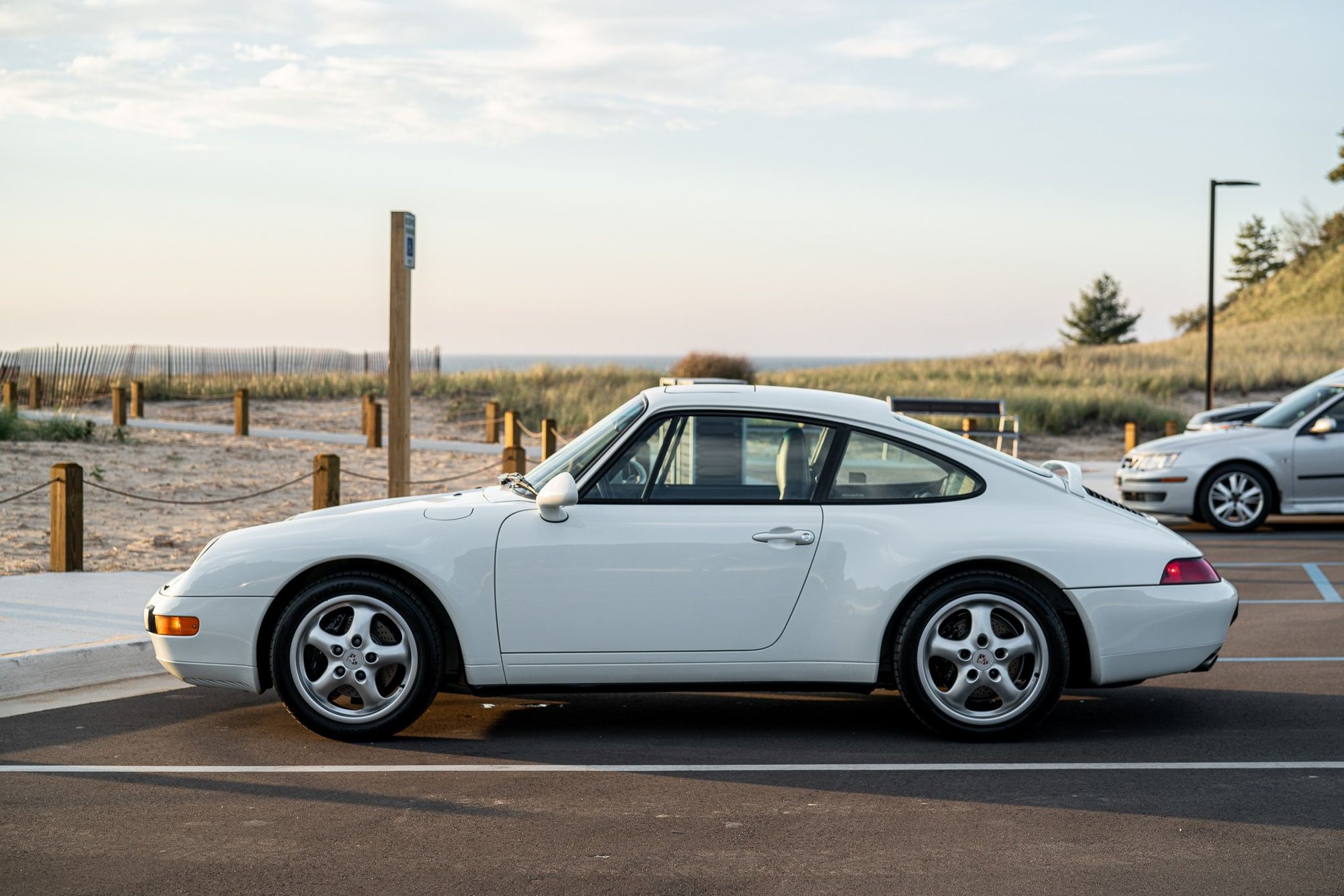1995 Porsche 911 - 1995 993 Carrera Six-Speed One-Owner - Used - VIN Wpoaa2997ss322771 - 37,526 Miles - 6 cyl - 2WD - Manual - Coupe - White - West Olive, MI 49460, United States