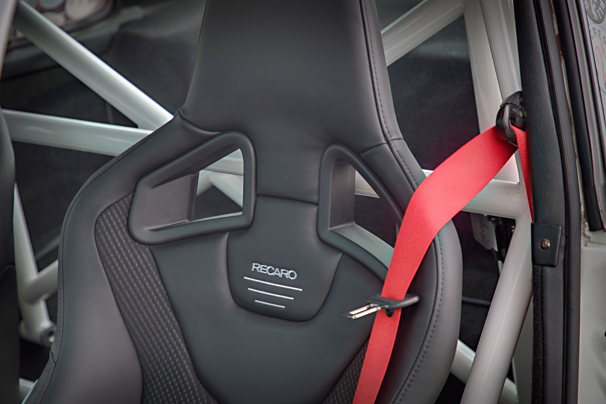 1993 Porsche 911 - Recaro Sportster GT (Black Leather/Carbon) - Accessories - $4,000 - Eagle, ID 83616, United States