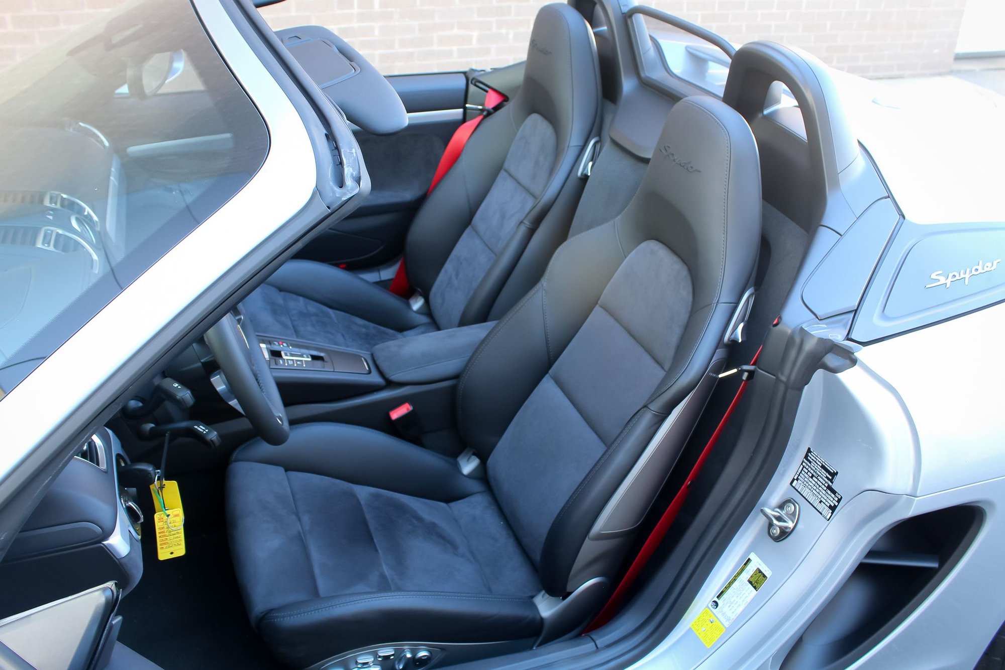 2016 Porsche Boxster - 2016 Boxster Spyder-330 miles!! - Used - VIN WP0CC2A84GS152432 - 330 Miles - 6 cyl - 2WD - Manual - Coupe - Silver - Richmond, VA 23113, United States