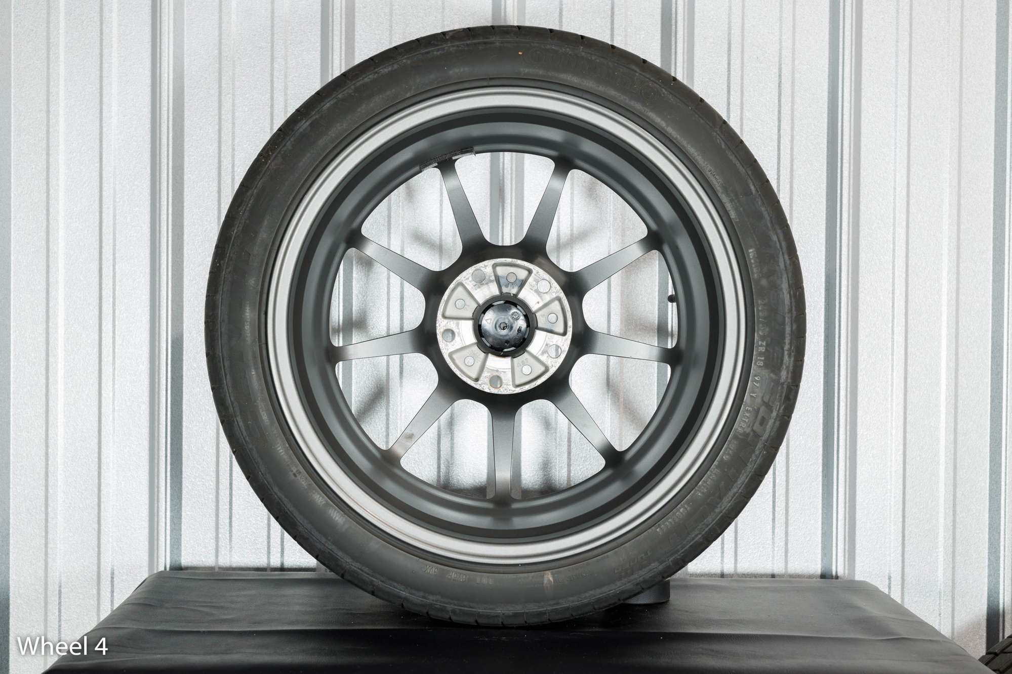 Wheels and Tires/Axles - 18" OZ Alleggerita for NB 964/993 - Like New - Used - 0  All Models - Davidson, NC 28036, United States