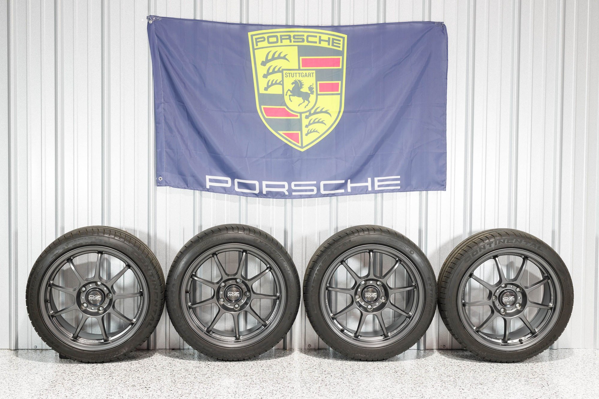 Wheels and Tires/Axles - 18" OZ Alleggerita for NB 964/993 - Like New - Used - 0  All Models - Davidson, NC 28036, United States