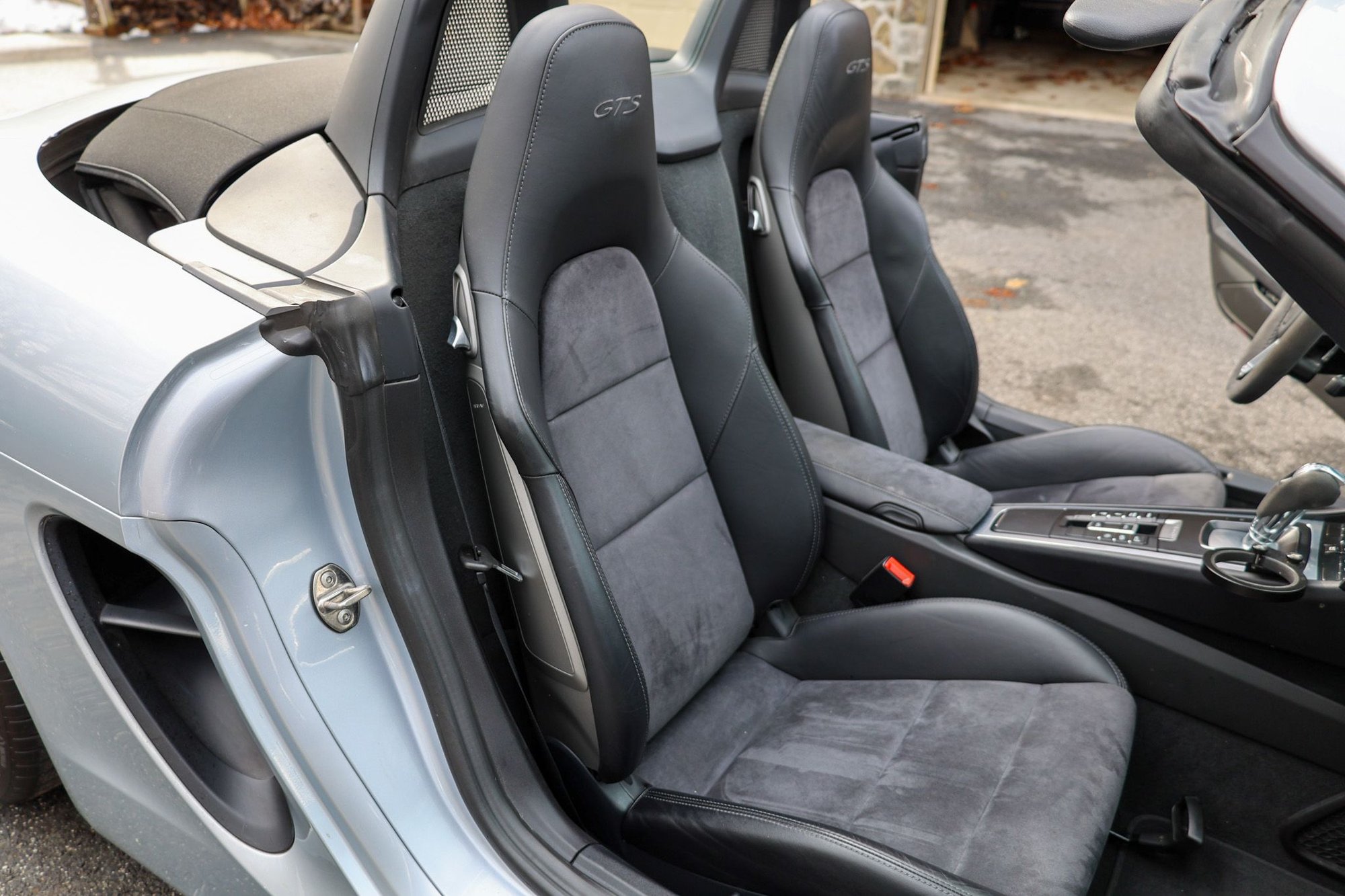 2016 Porsche Boxster - 2016 Porsche Boxster GTS - Used - VIN WP0CB2A83GS140534 - 20,116 Miles - 6 cyl - 2WD - Automatic - Convertible - Silver - Milford, CT 06460, United States