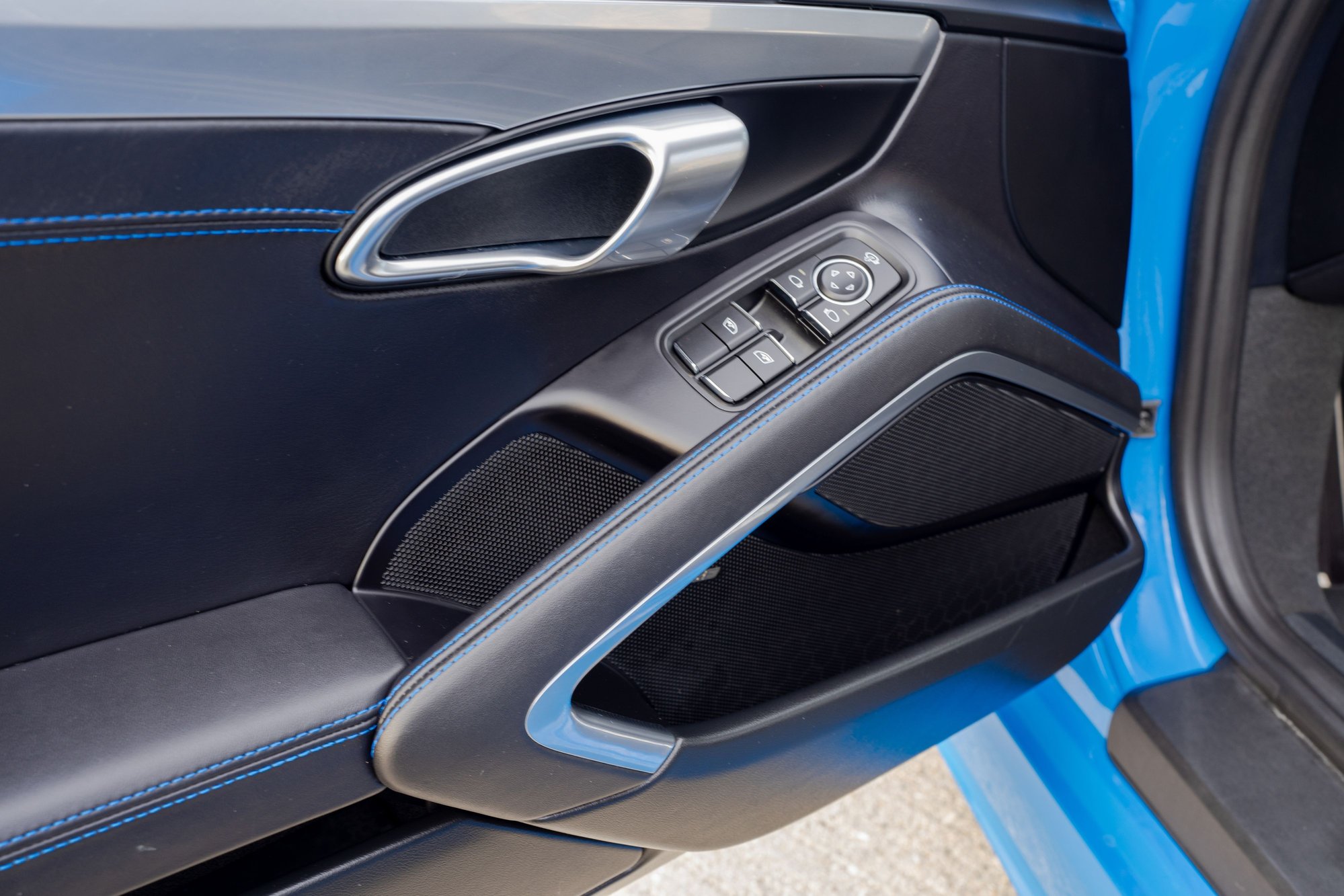 2022 Porsche 718 - 2022 Porsche 718 Cayman GTS 4.0 PDK — Shark Blue — 15k Miles — Extra Wheels - Used - VIN WP0AD2A82NS268262 - 15,270 Miles - 6 cyl - 2WD - Automatic - Coupe - Blue - Arlington Heights, IL 60004, United States