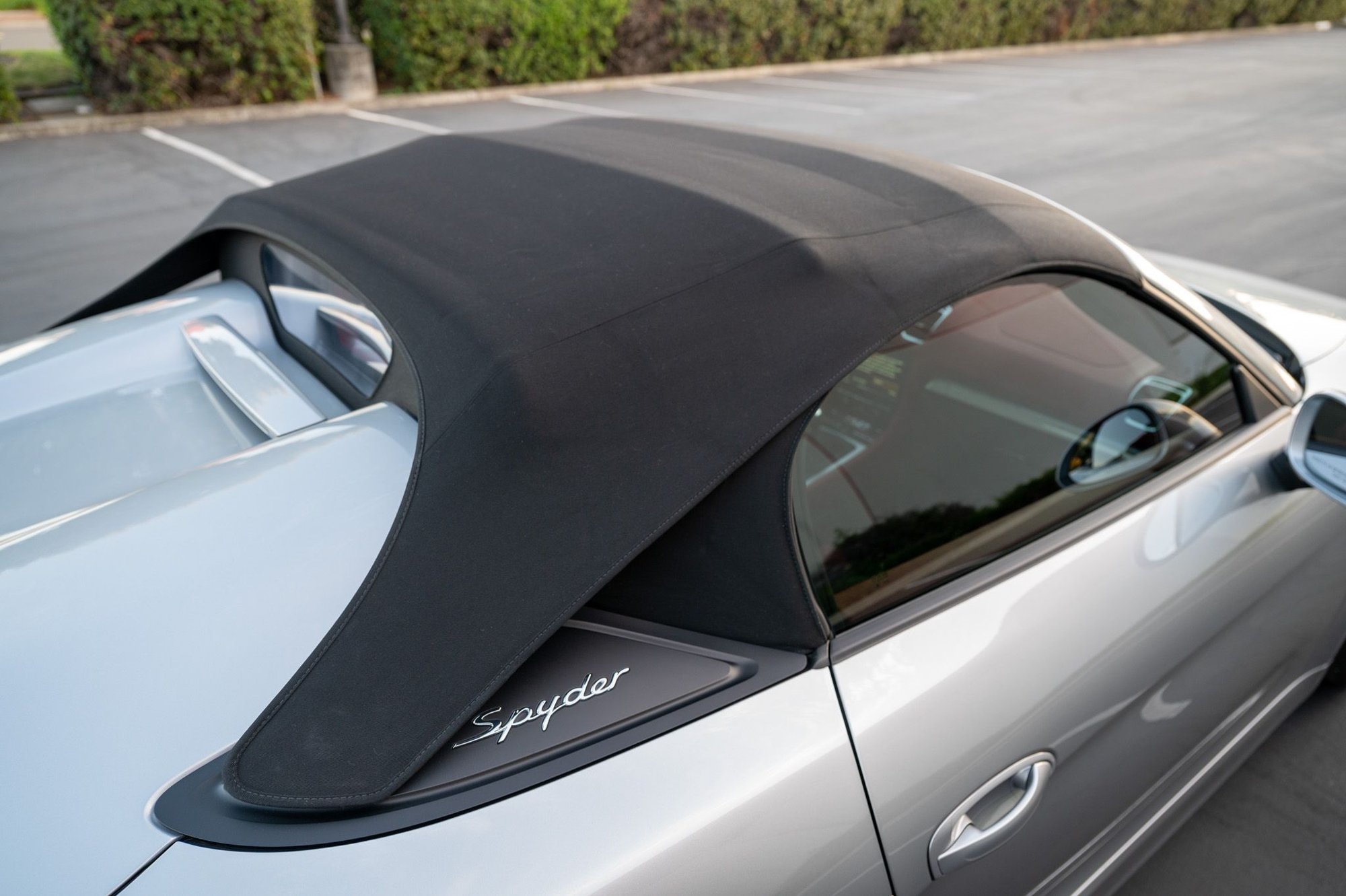 2016 Porsche Boxster - 2016 Boxster Spyder | GT Silver | Spyder Garnet Red Interior | Great spec | 8500~ mi - Used - VIN WP0CC2A82GS152669 - 8,500 Miles - 6 cyl - 2WD - Manual - Convertible - Silver - San Jose, CA 95035, United States