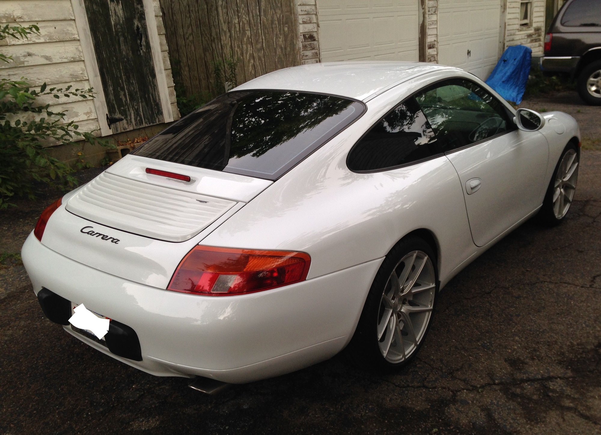 1999 Porsche 911 - 1999 Porsche 911 Carrera, Tiptronic - Used - VIN WP0AA2995XS621277 - 151,249 Miles - 6 cyl - 2WD - Automatic - Coupe - White - Hanover, MA 02339, United States