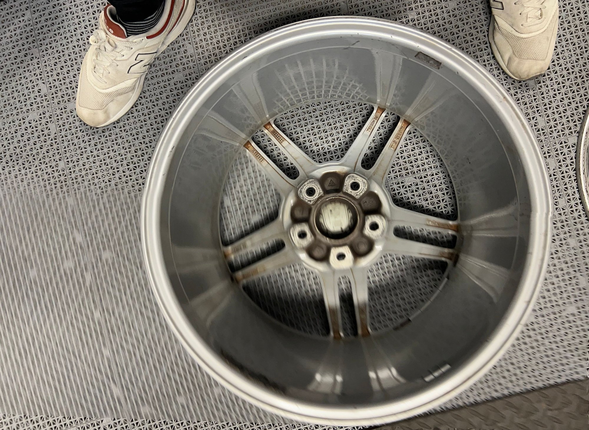 Wheels and Tires/Axles - 991.1 and 991.2 OEM 19” Carrera wheels - Used - Clark, NJ 7066, United States