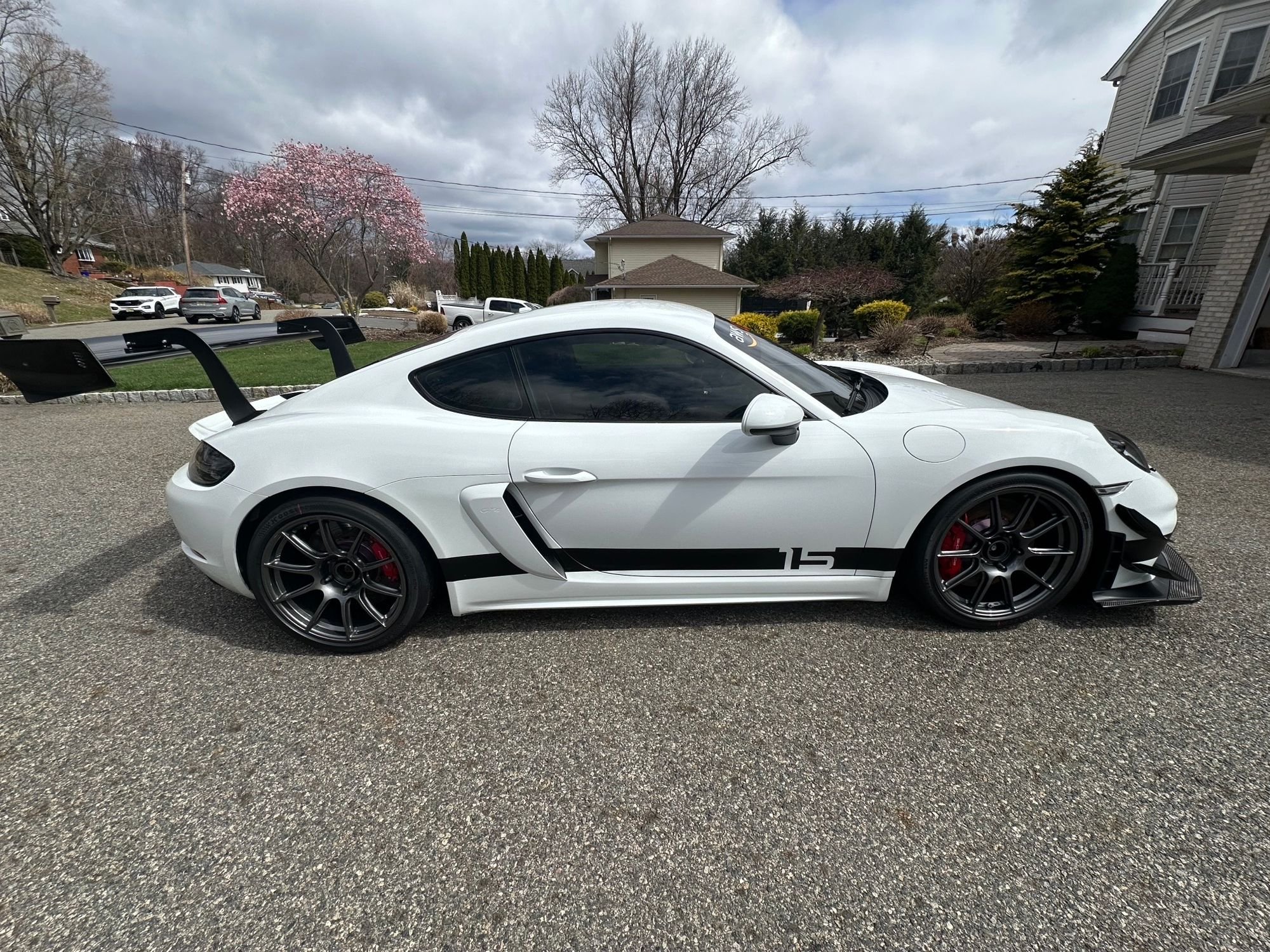 2021 Porsche 718 Cayman - 2021 Porsche Cayman GT4, Track Ready! - Used - VIN WP0AC2A84MS289339 - 5,671 Miles - 6 cyl - 2WD - Automatic - Coupe - White - Butler, NJ 07405, United States
