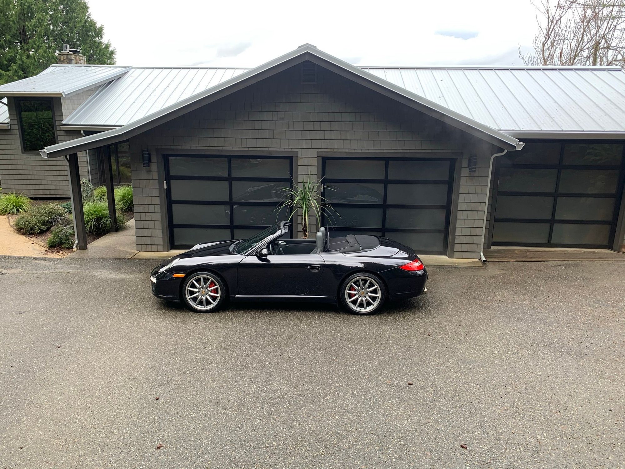 2011 Porsche 911 - 911s manual transmission, cabriolet - Used - VIN WP0CB2A9XBS755115 - 38,500 Miles - 6 cyl - 2WD - Manual - Convertible - Black - Gig Harbor, WA 98335, United States