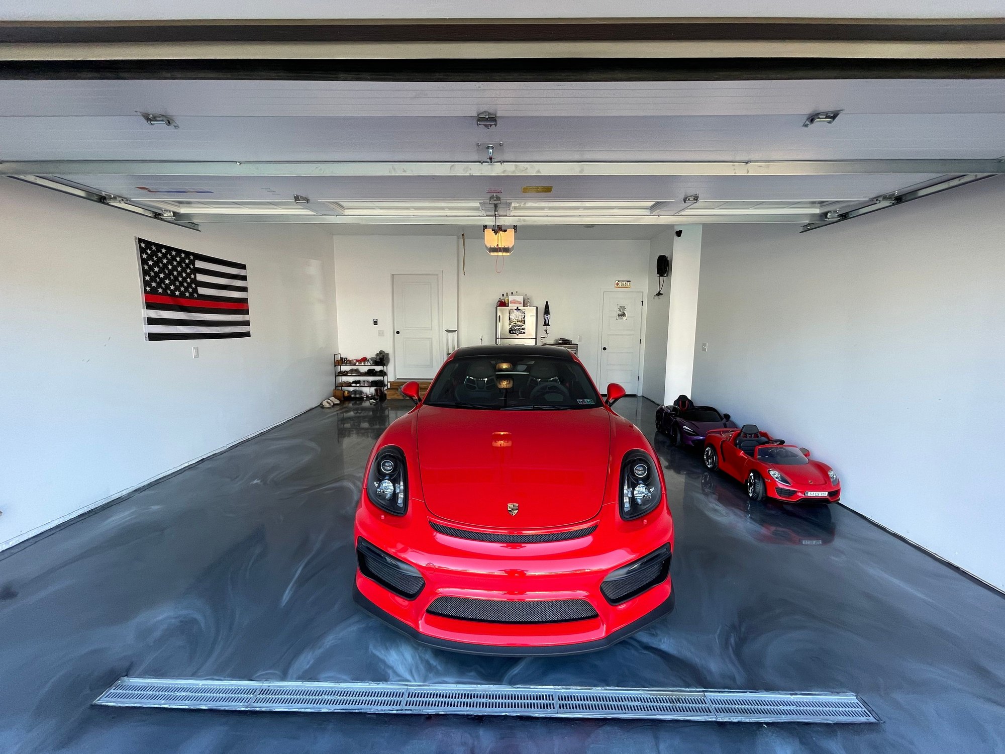 2016 Porsche Cayman GT4 - 2016 981 GT4 - Used - VIN WPOAC2A83GK191133 - 16,000 Miles - 6 cyl - Manual - Sedan - Red - Mount Joy, PA 17552, United States