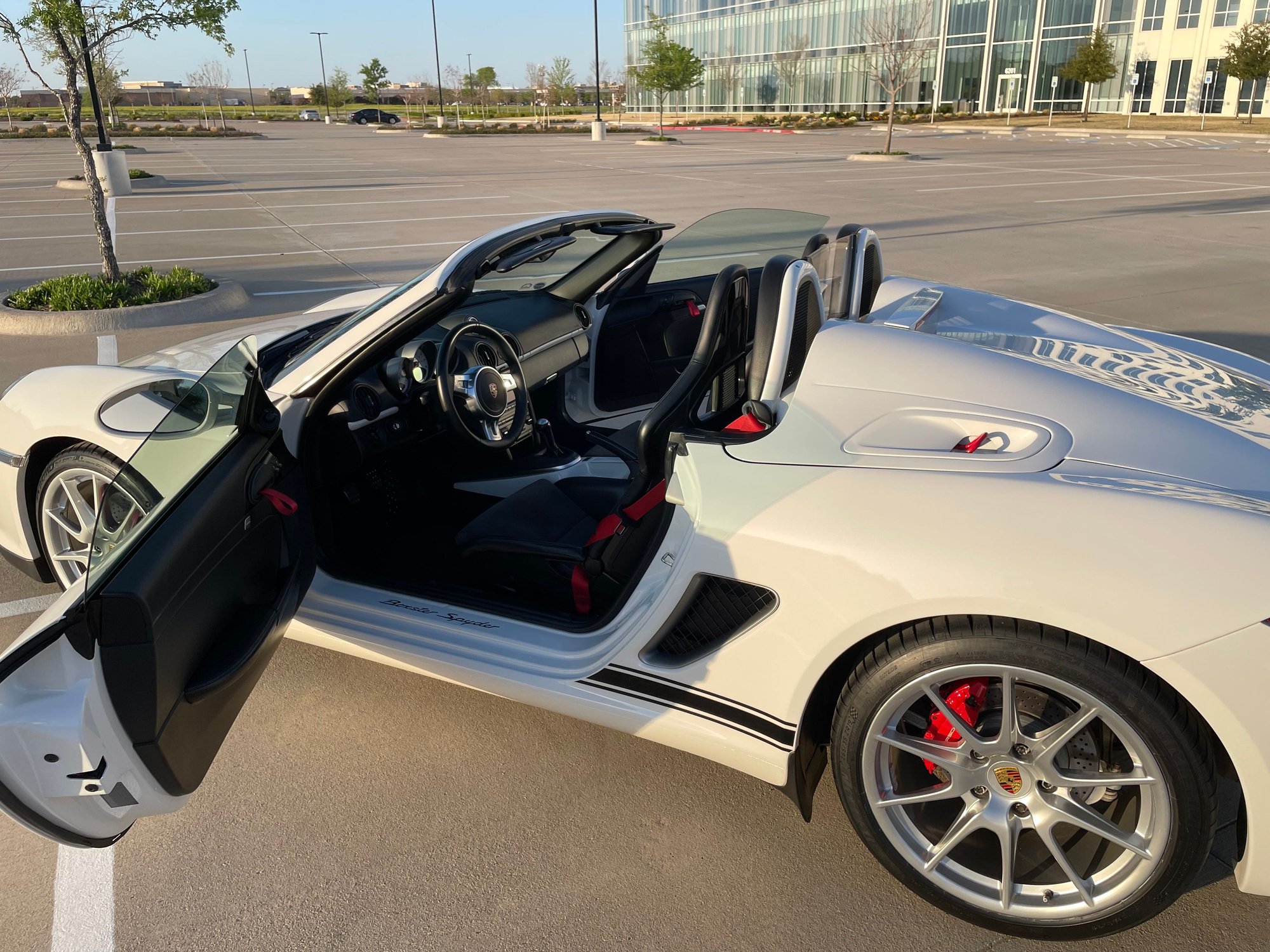 2011 Porsche Boxster - 987 Boxster Spyder - M/T, LWB, PSE, New Tires - Used - VIN Upon Request - 30,200 Miles - Manual - White - Dallas, TX 75287, United States