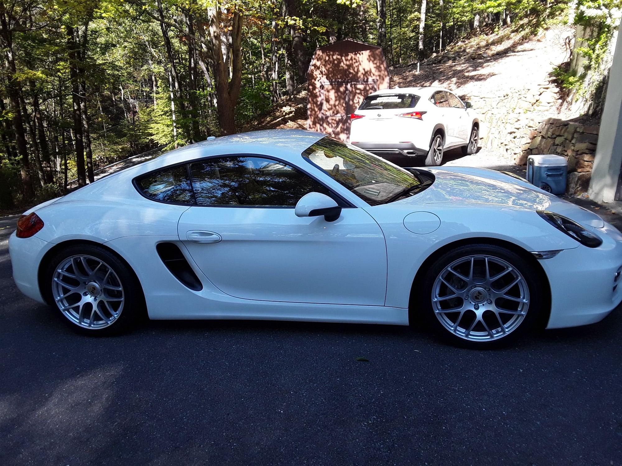 2014 Porsche Cayman - 2014 Porsche 981 Cayman 2.7 - VIN# WP0AA2A88EK170409 - Used - VIN WP0AA2A88EK170409 - 6 cyl - 2WD - Manual - Coupe - White - Franklin Twp, NJ 08808, United States