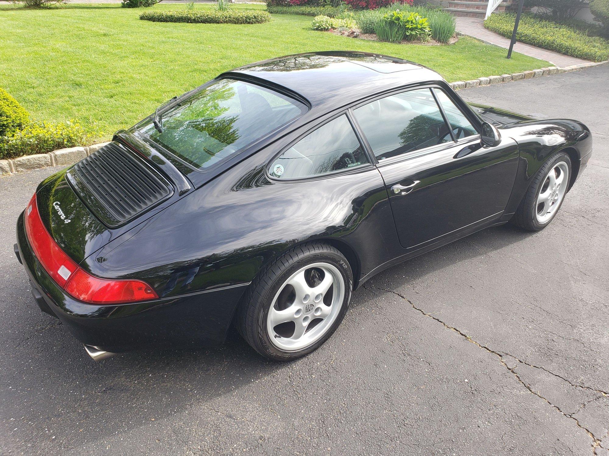 1995 Porsche 911 - 1995 Porsche Carrera 4 - All Original - Used - VIN WP0AA299XSS322022 - 111,250 Miles - 6 cyl - 4WD - Manual - Coupe - Black - Huntington Station, NY 11746, United States