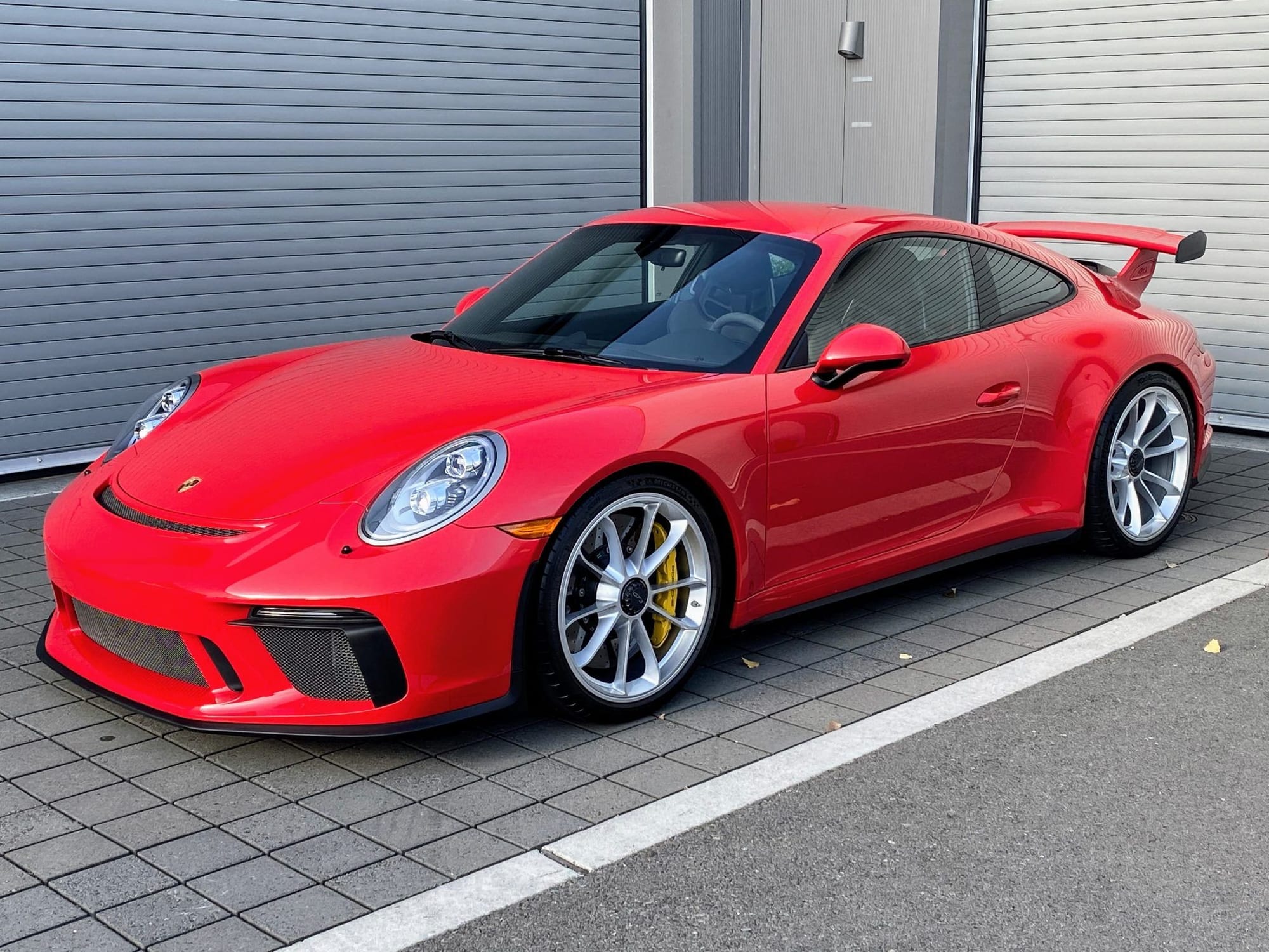 2018 Porsche GT3 - 2018 Guards Red Porsche 911 GT3 (Manual, PCCB, FAL, Buckets, etc) - 7k Miles - Used - VIN WP0AC2A99JS174823 - 6,950 Miles - 6 cyl - 2WD - Manual - Red - Las Vegas, NV 89141, United States