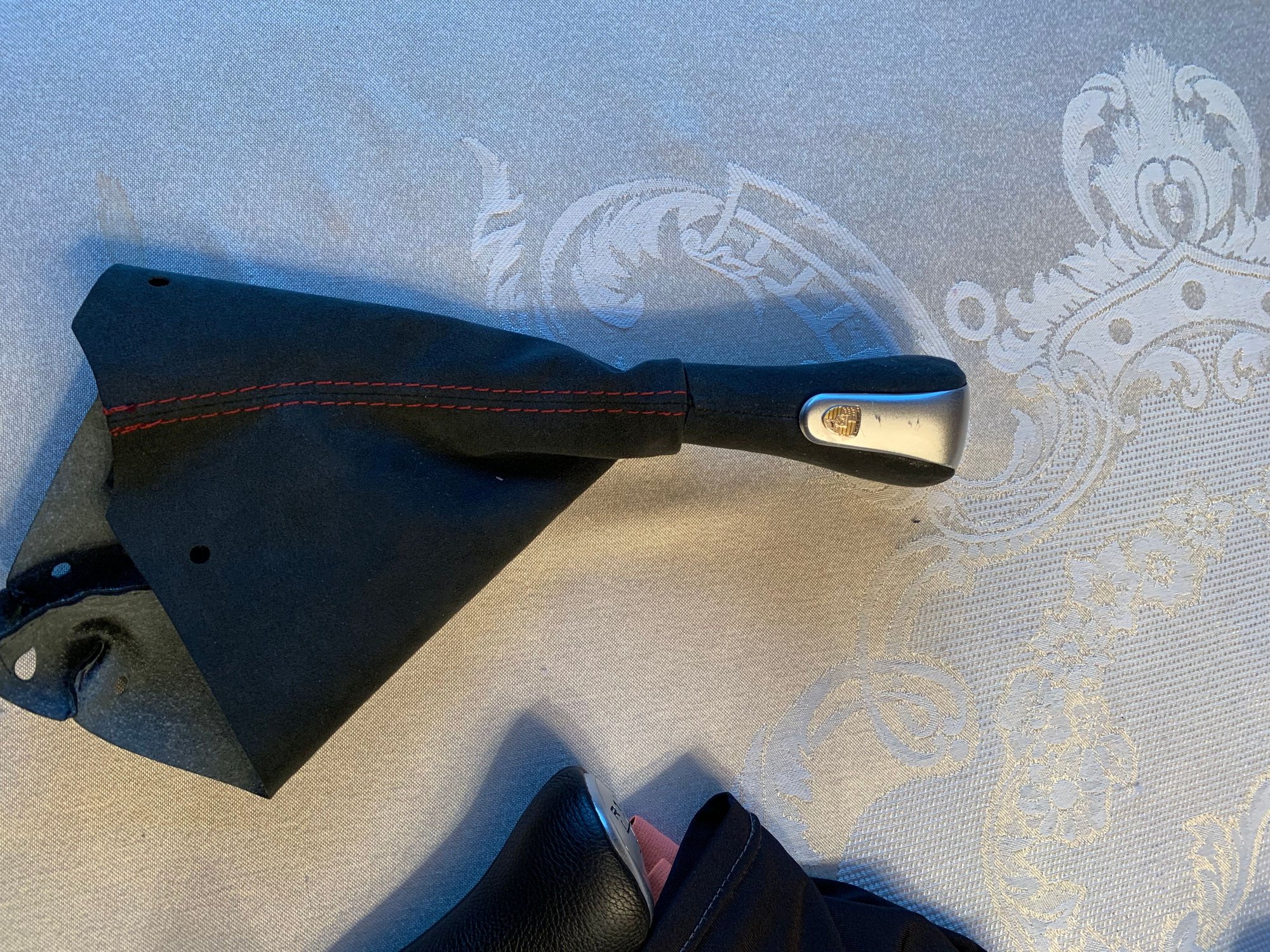 Interior/Upholstery - Two factory shift knobs Porsche crest turbo style - Used - 1999 to 2010 Porsche 911 - Methuen, MA 01844, United States