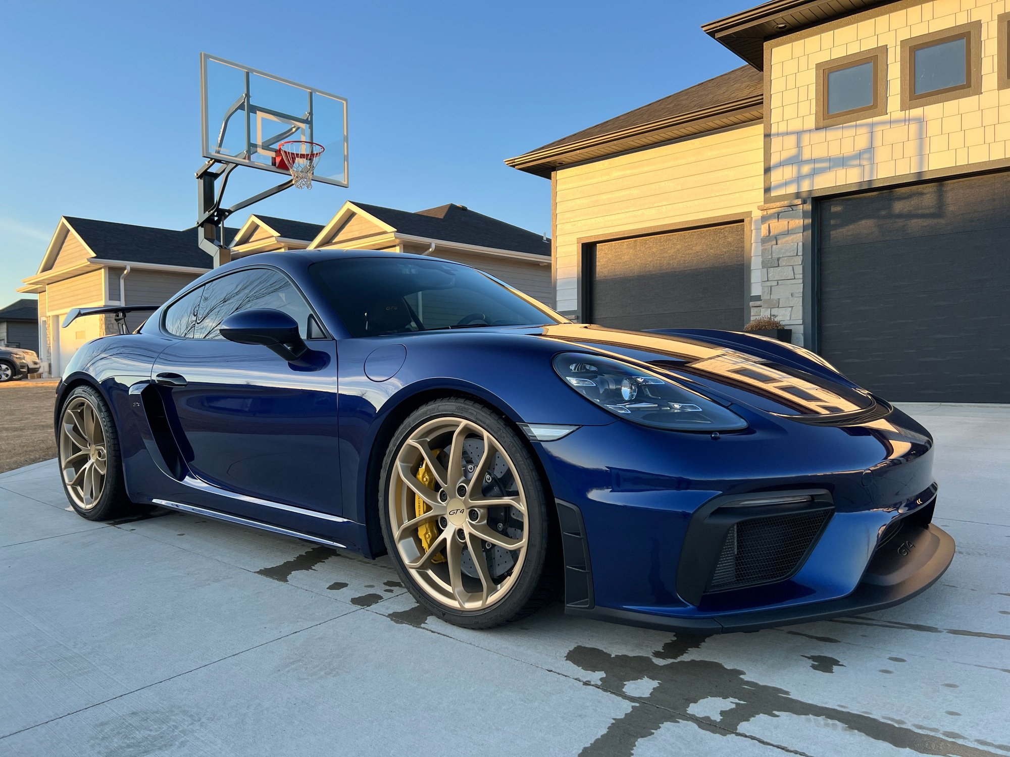 2020 Porsche 718 Cayman - 2020 Gentian Blue 718 GT4 $138,650 MSRP 6MT - Used - VIN WP0AC2A84LK289176 - 6,354 Miles - 6 cyl - 2WD - Manual - Coupe - Blue - Dakota Dunes, SD 57049, United States
