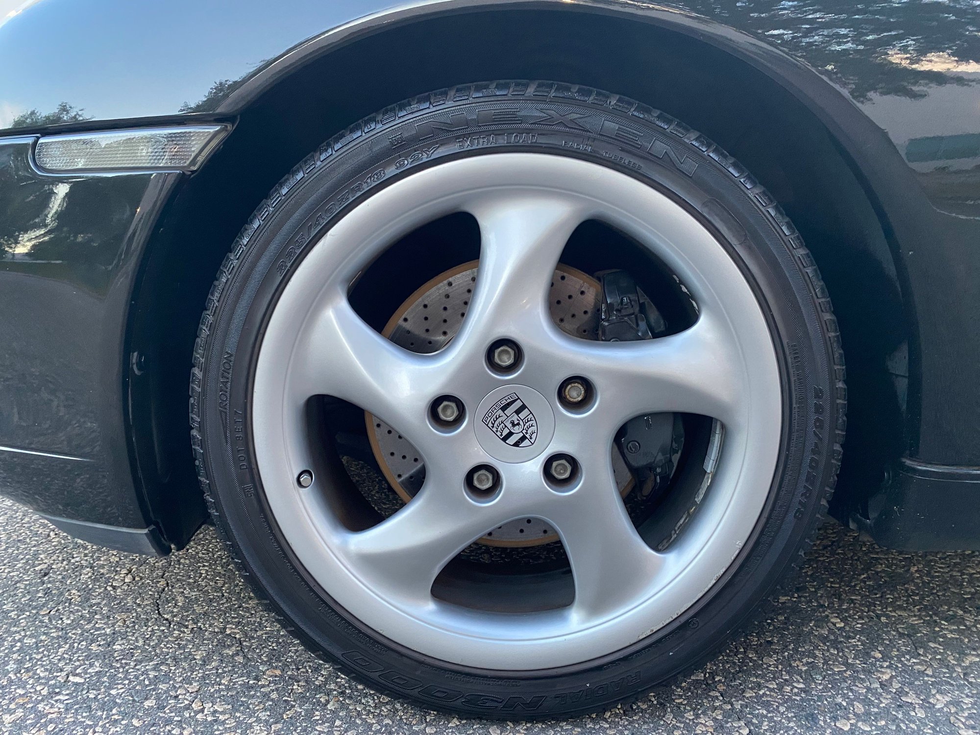 2001 Porsche 911 - 2001 Porsche 996 Carrera 2 Coupe 6 speed - Used - VIN WP0AA29991S622066 - 101,000 Miles - 6 cyl - 2WD - Manual - Coupe - Black - Charlotte, NC 28202, United States