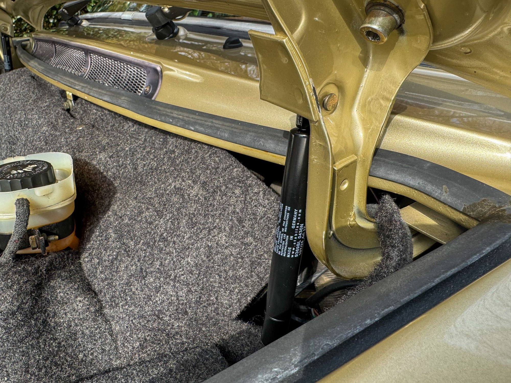 1977 Porsche 911 - 1977 930 Carrera Turbo in Platinum Metallic over Brown Leather - Used - VIN 9307800191 - 54,393 Miles - 6 cyl - 2WD - Manual - Coupe - Gold - Huntersville, NC 28078, United States