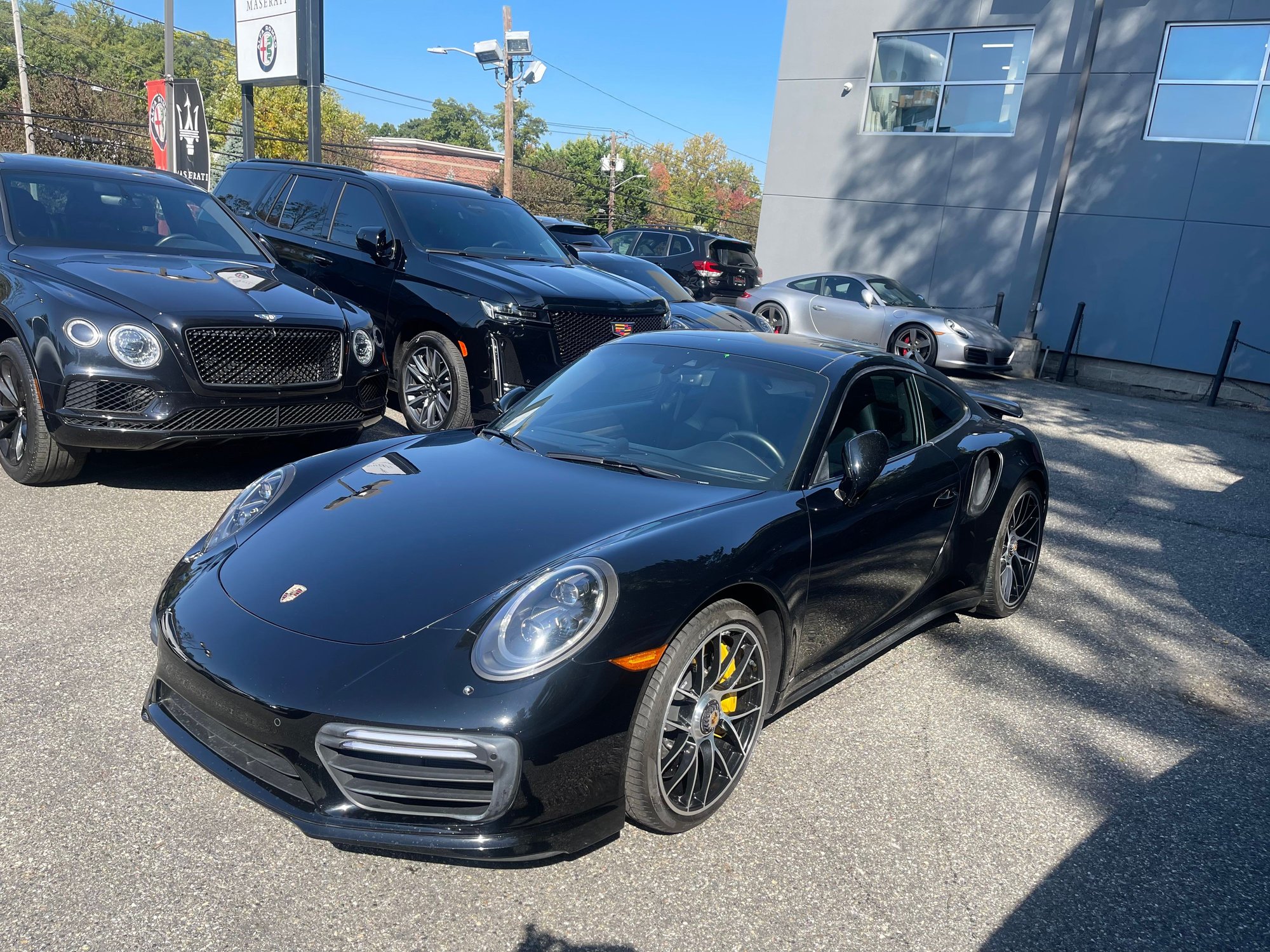 2017 Porsche 911 - 2017 Turbo S, Front Lift, Burmester - Used - VIN WP0AD2A98HS166591 - 22,791 Miles - 6 cyl - AWD - Automatic - Coupe - Black - Great Neck, NY 11021, United States