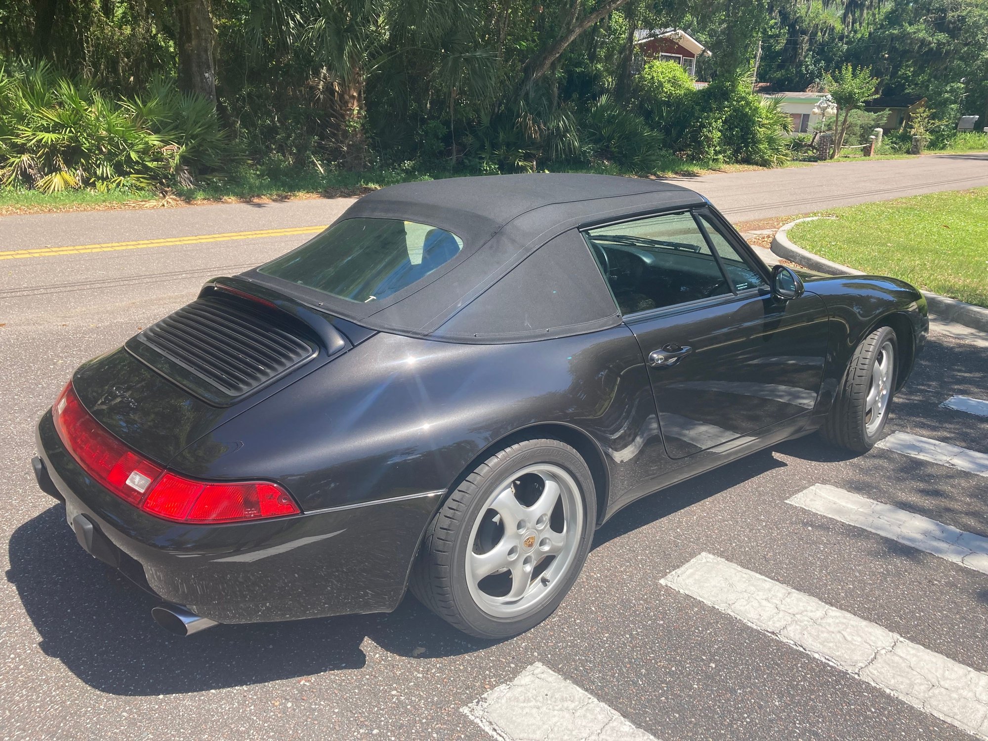 1997 Porsche 911 - 1997 Porsche 993 Cab - Used - VIN WP0CA2997VS341074 - 31,500 Miles - 6 cyl - 2WD - Manual - Convertible - Black - Amelia Island, FL 32034, United States