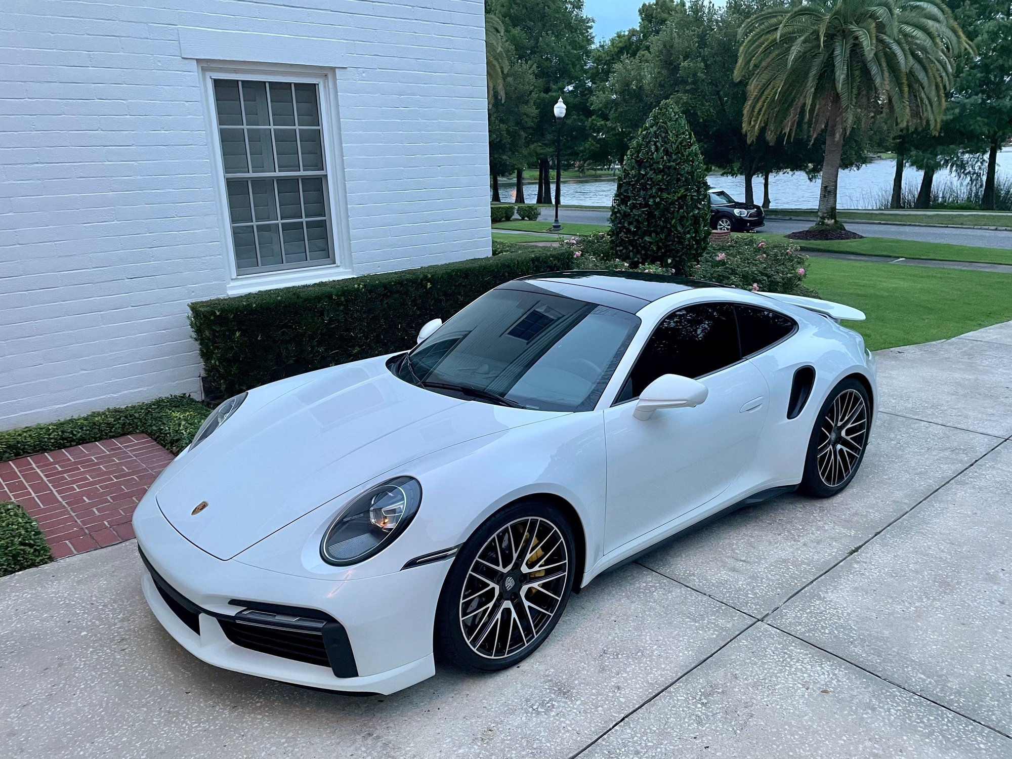 2021 Porsche 911 - 2021 911 Turbo - Used - VIN WP0AD2A98MS257662 - 5,500 Miles - AWD - Automatic - Coupe - White - Orlando, FL 32803, United States